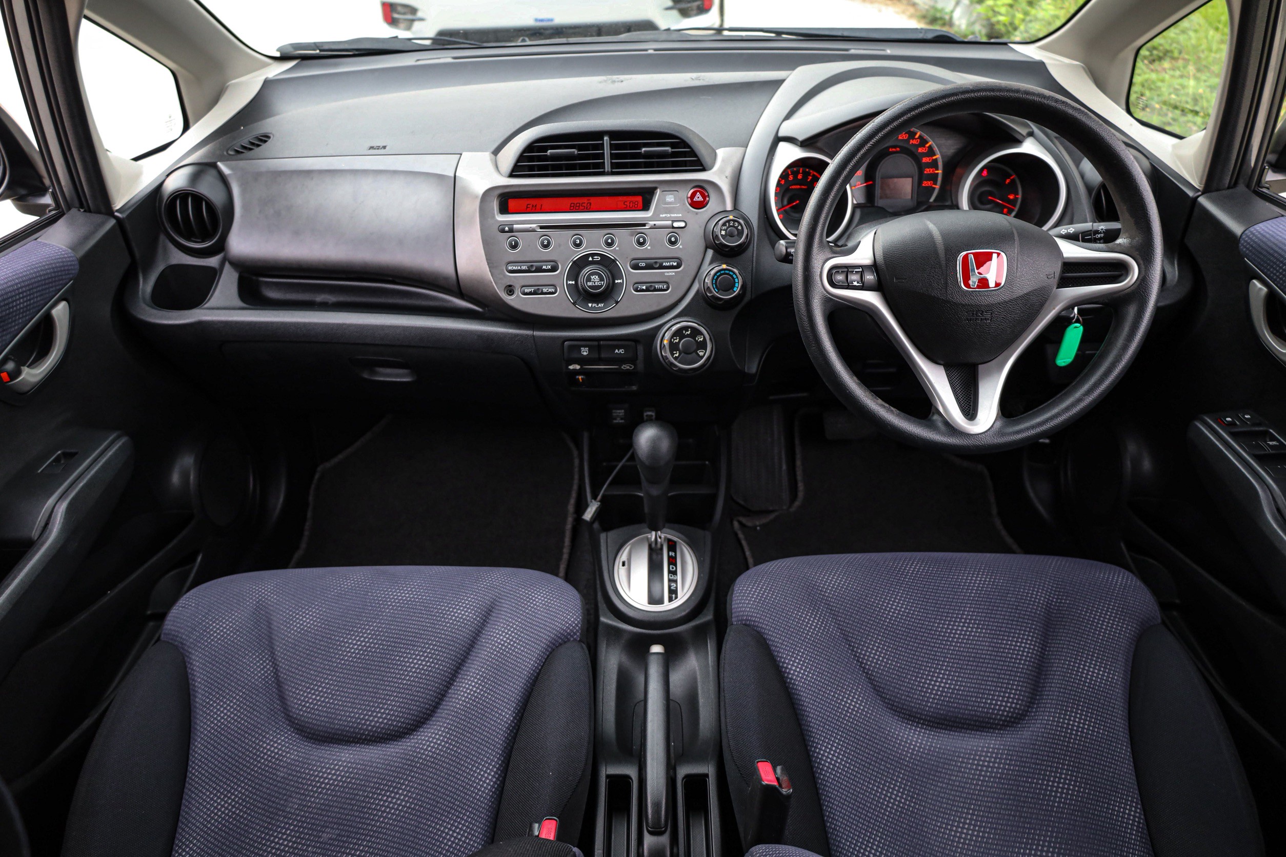 Honda Jazz Ge V AT PF-รถบ้านมือสอง