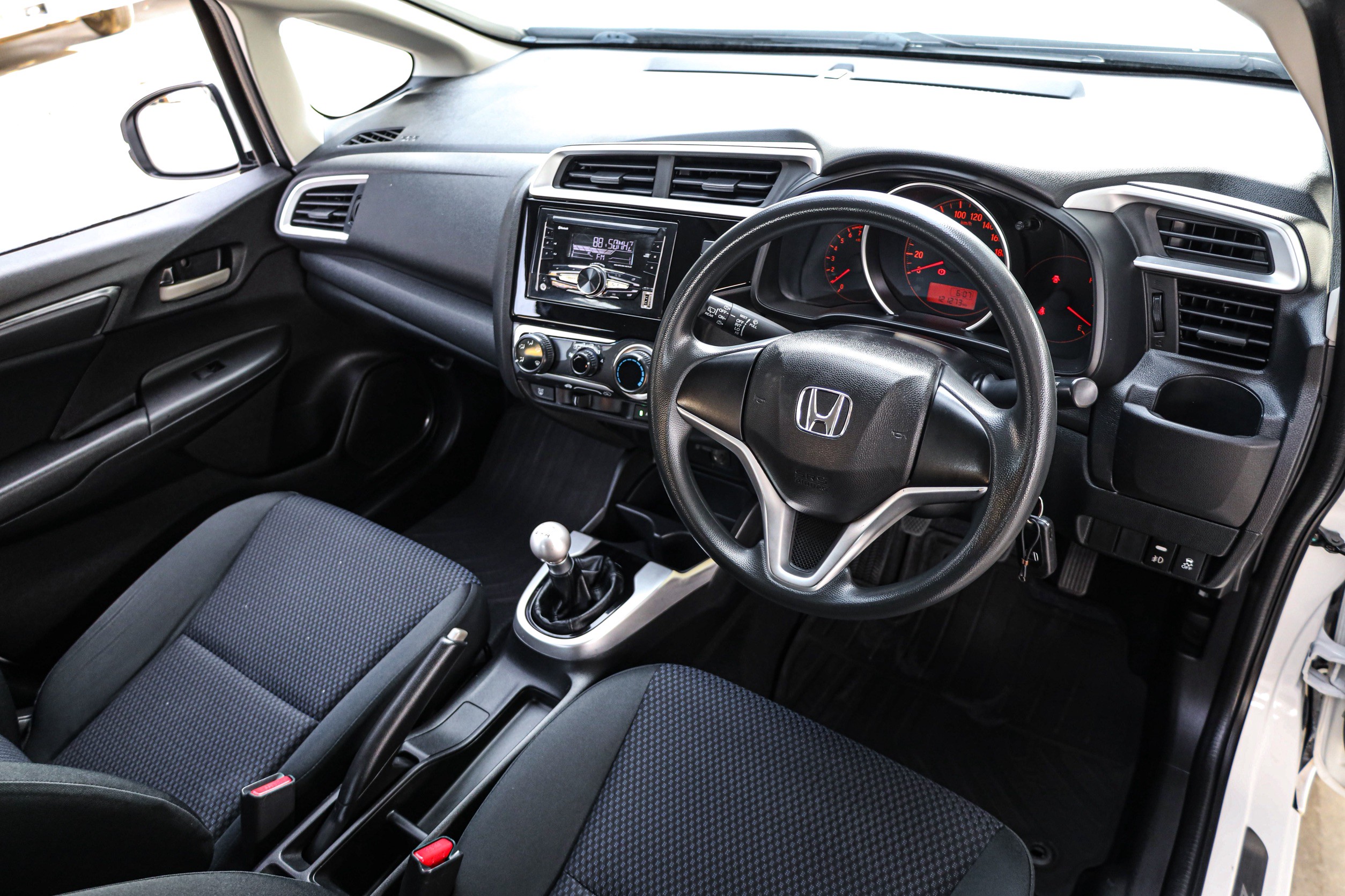 Honda Jazz GK S MT PF-รถบ้านมือสอง