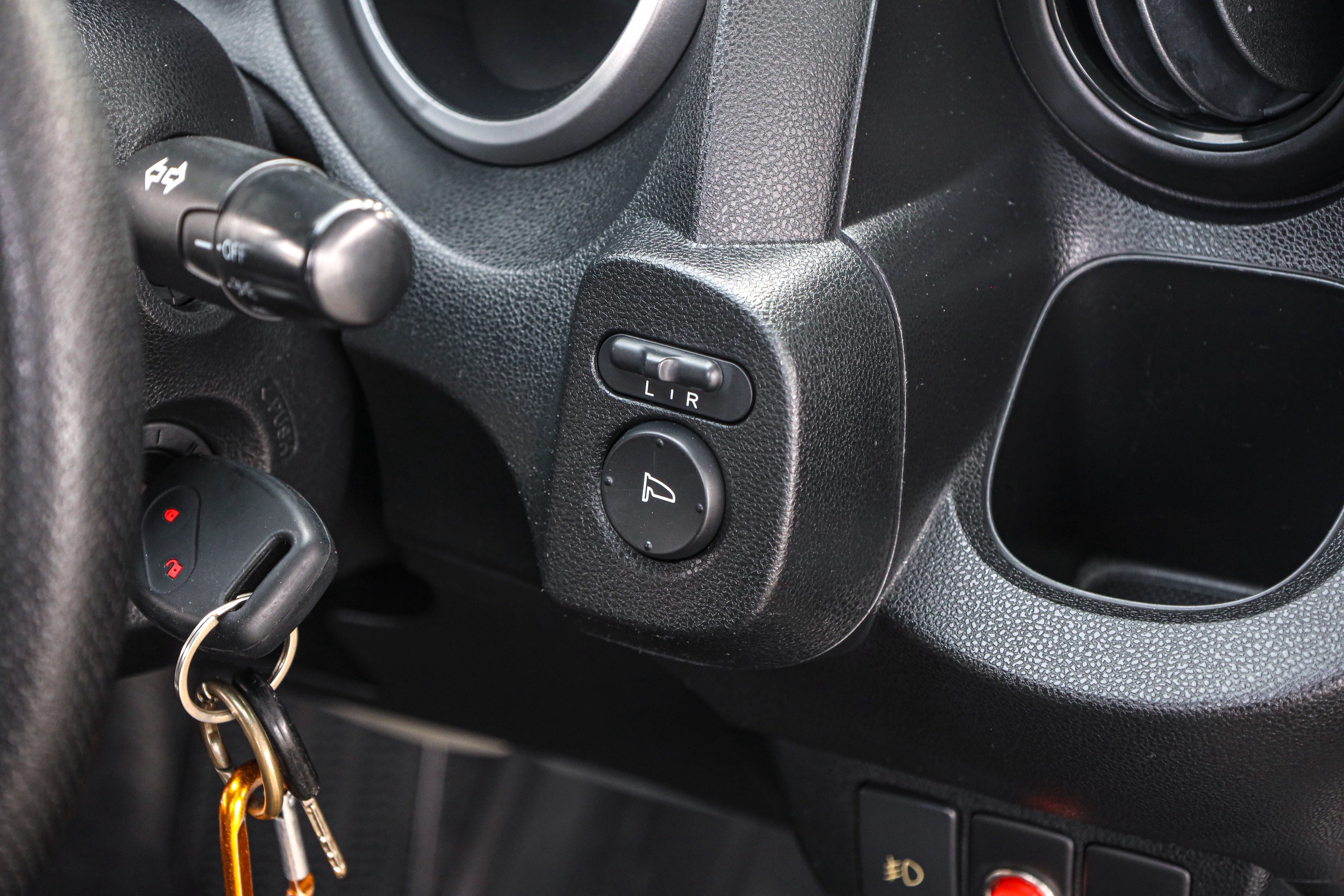 Honda Jazz Ge V AT PF-รถบ้านมือสอง