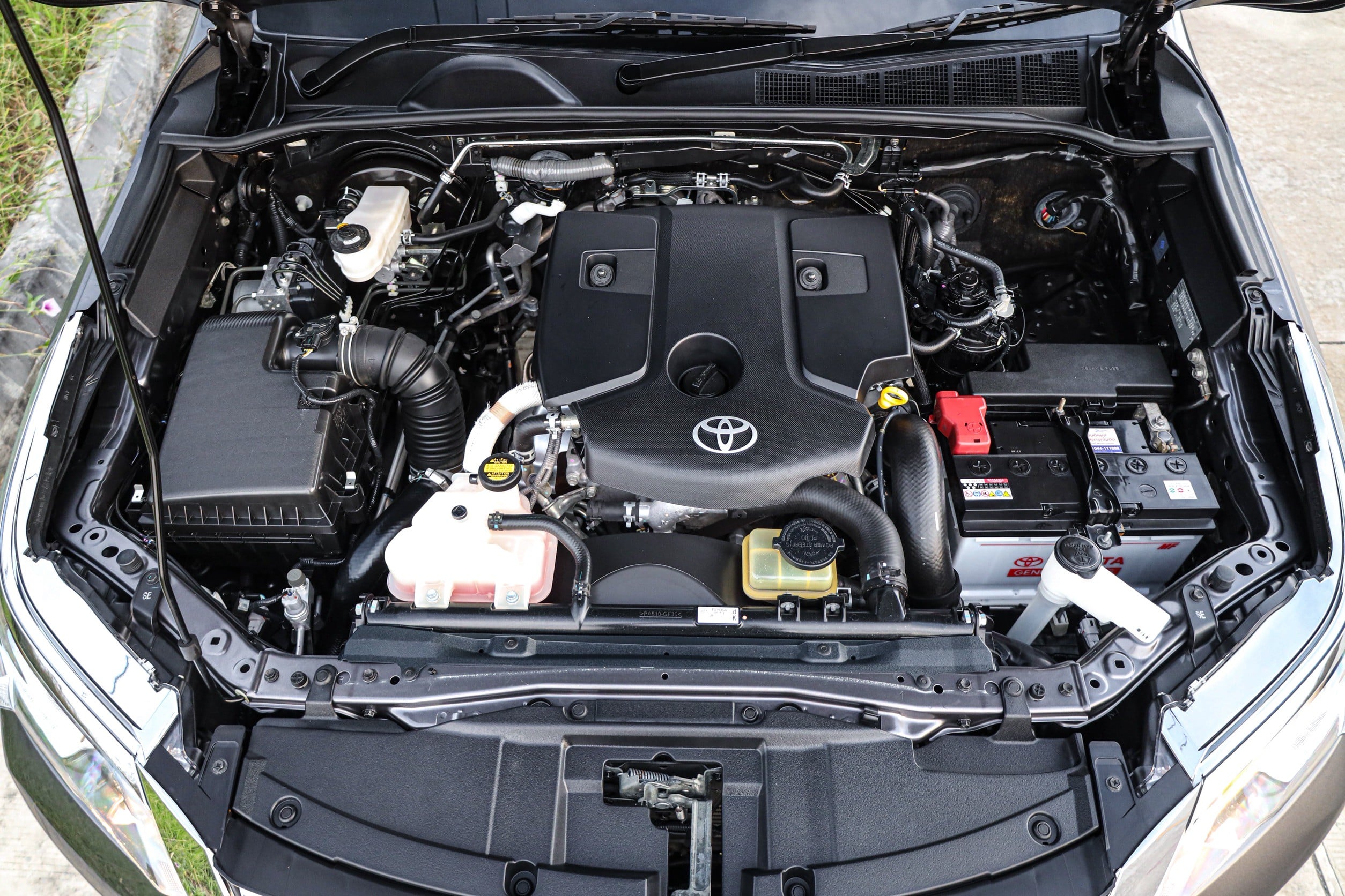 Toyota New Fortuner 2.4 G MT PF-รถบ้านมือสอง