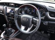 Toyota New Fortuner 2.4 G MT PF-รถบ้านมือสอง