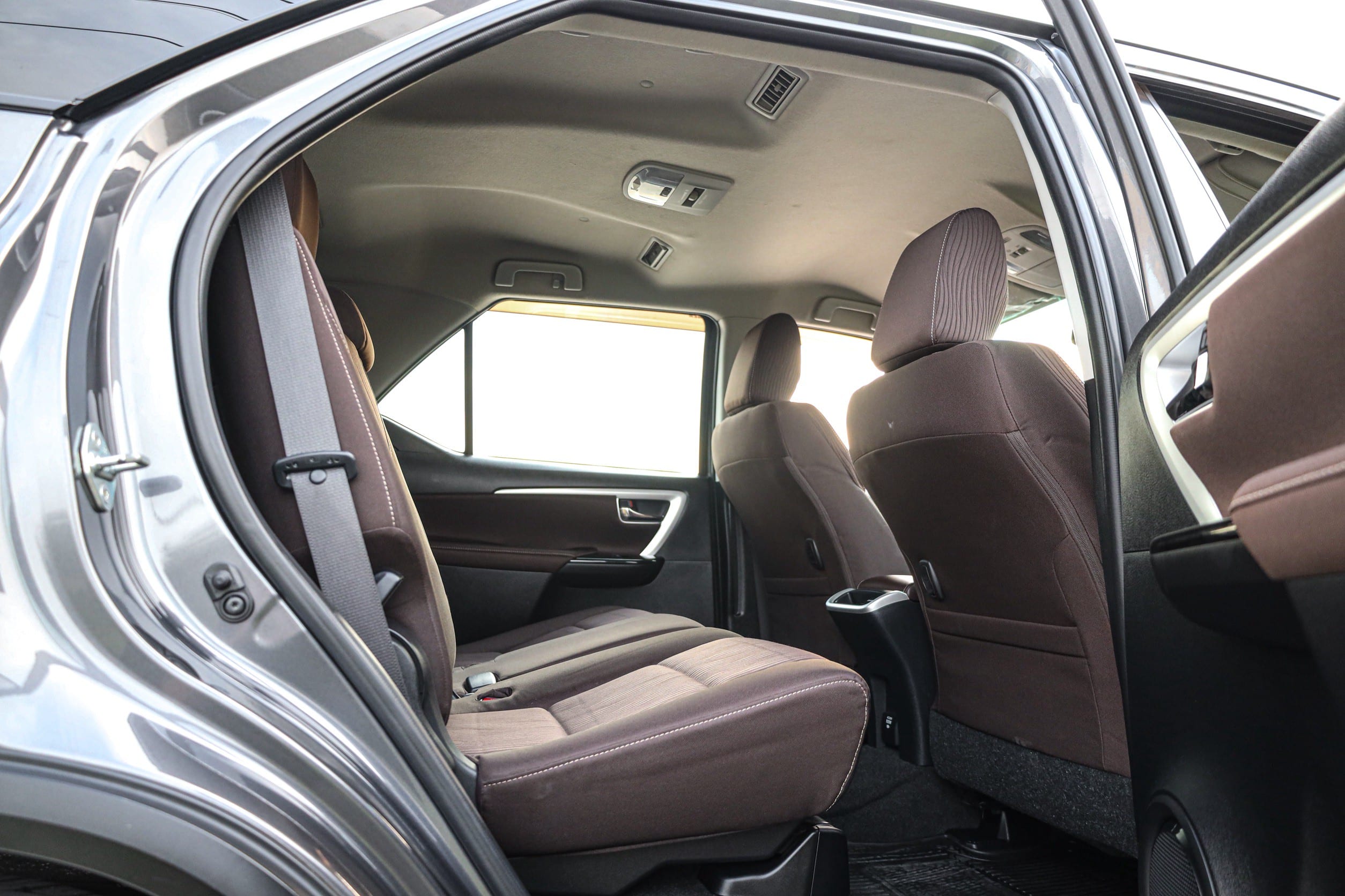 Toyota New Fortuner 2.4 G MT PF-รถบ้านมือสอง