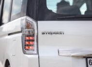 Honda Stepwagon Spada 2.0 EL PF-รถบ้านมือสอง