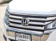 Honda Stepwagon Spada 2.0 EL PF-รถบ้านมือสอง