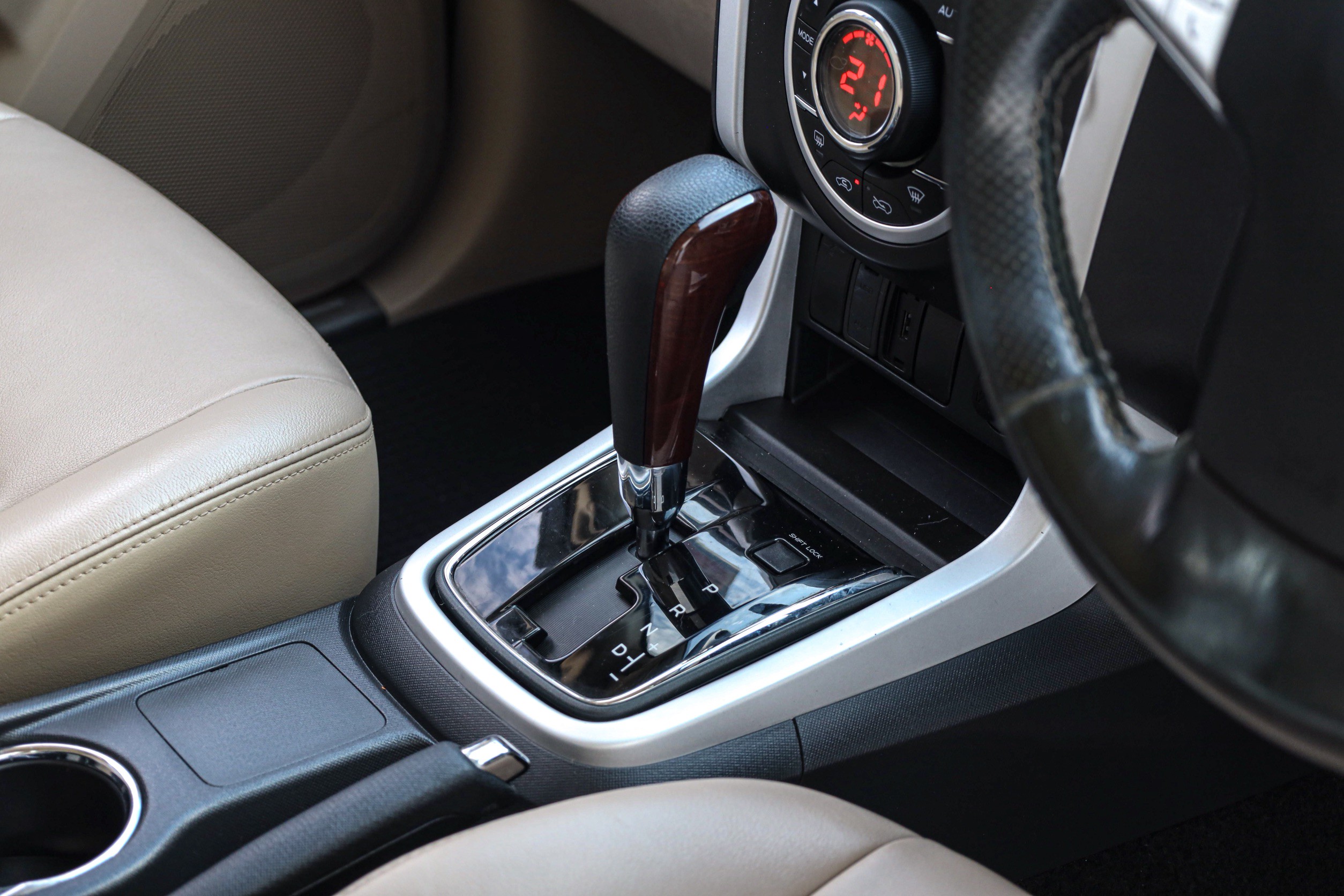 Isuzu Mu-x 3.0 Da Dvd PF-รถบ้านมือสอง