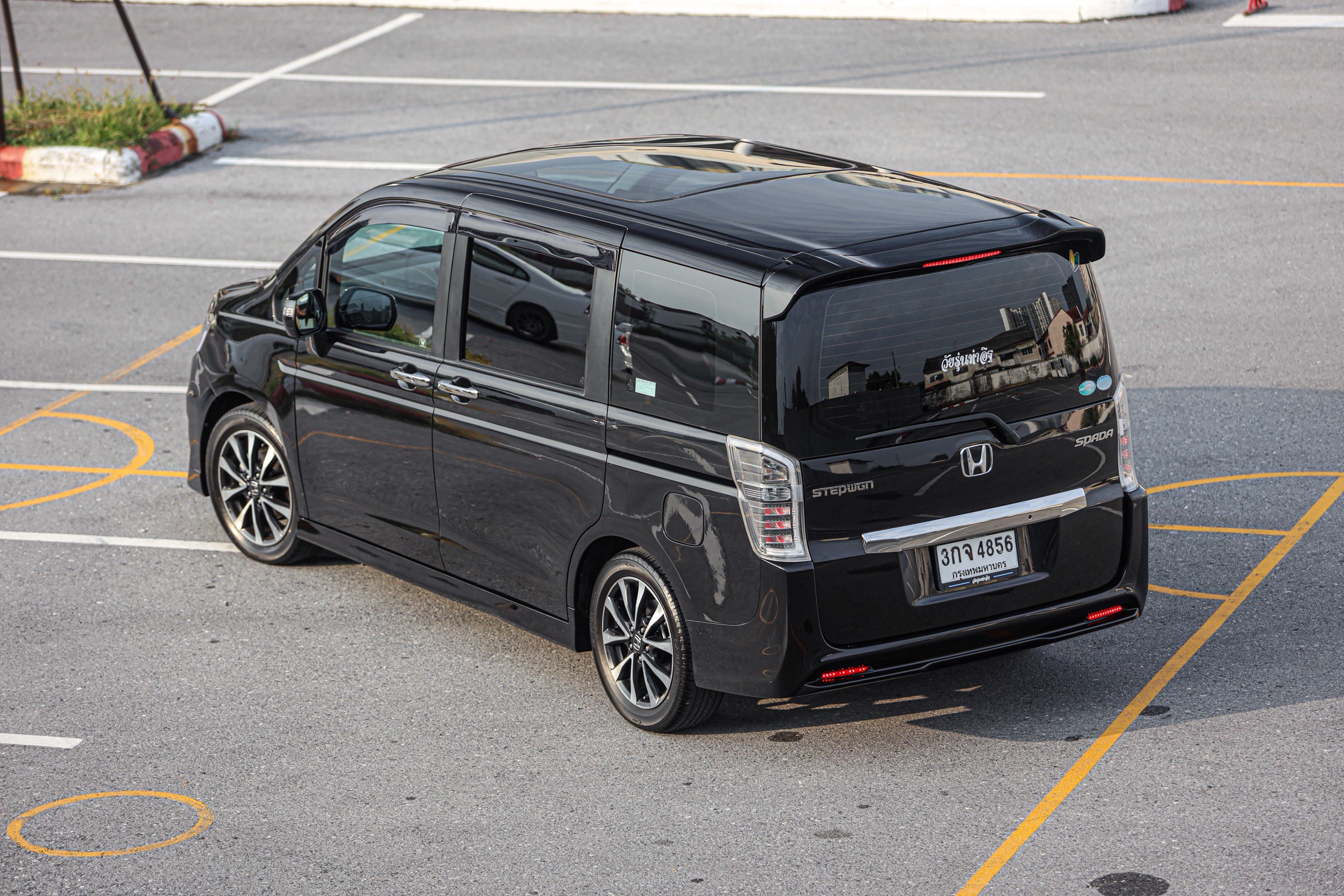 Honda Stepwagon Spada 2.0 EL PF-รถบ้านมือสอง