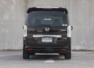 Honda Stepwagon Spada 2.0 EL PF-รถบ้านมือสอง