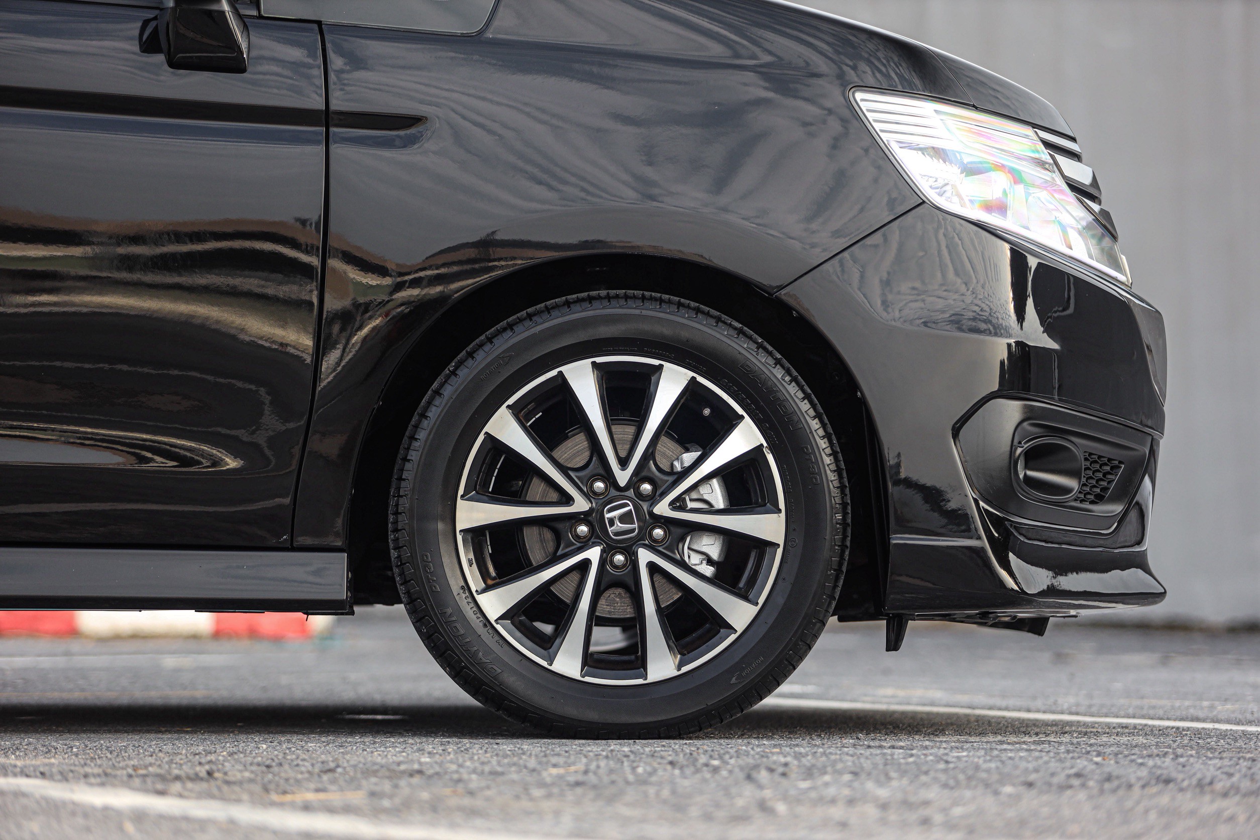 Honda Stepwagon Spada 2.0 EL PF-รถบ้านมือสอง