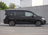 Honda Stepwagon Spada 2.0 EL PF-รถบ้านมือสอง