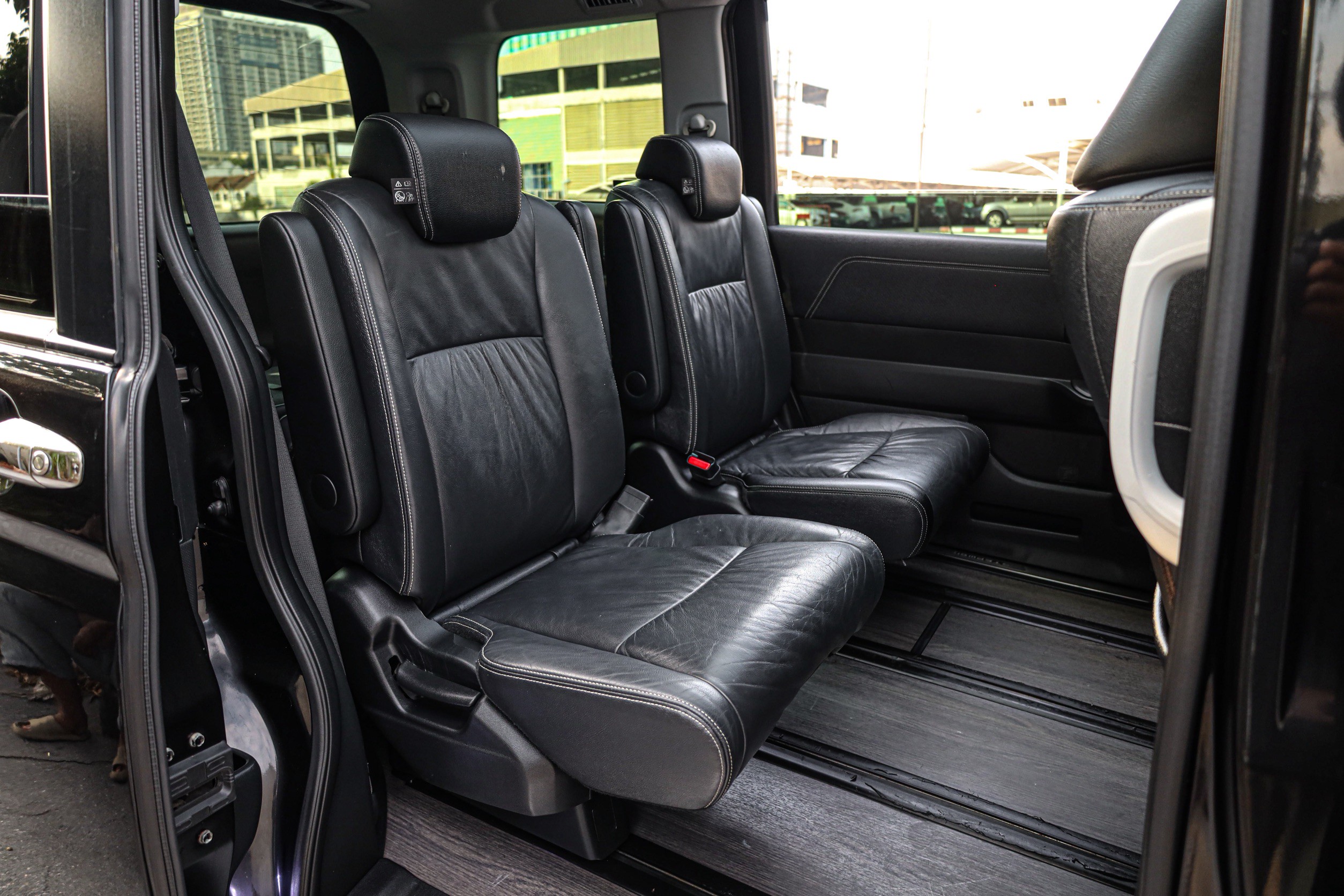 Honda Stepwagon Spada 2.0 EL PF-รถบ้านมือสอง