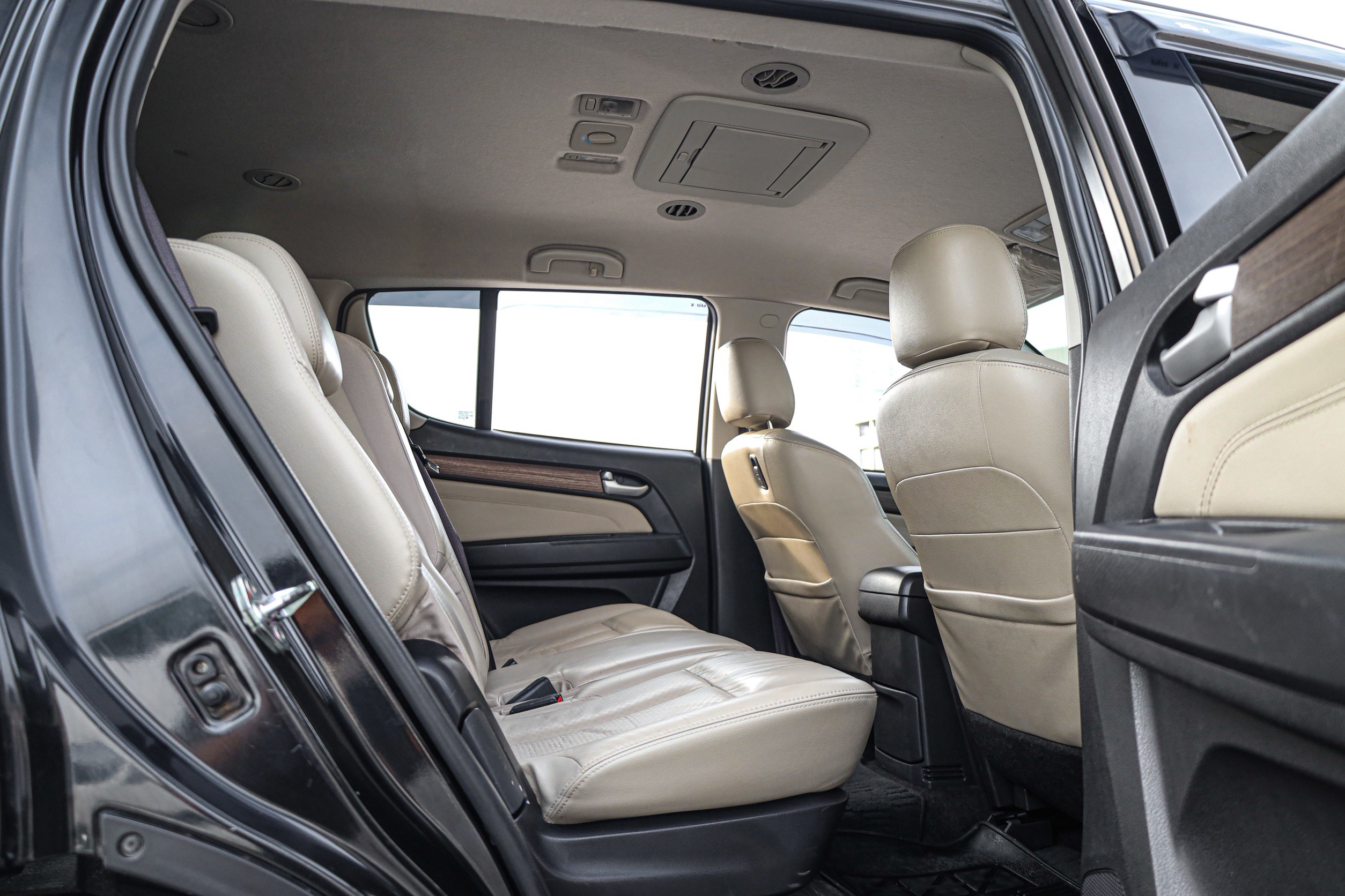 Isuzu Mu-x 2.5 PF-รถบ้านมือสอง