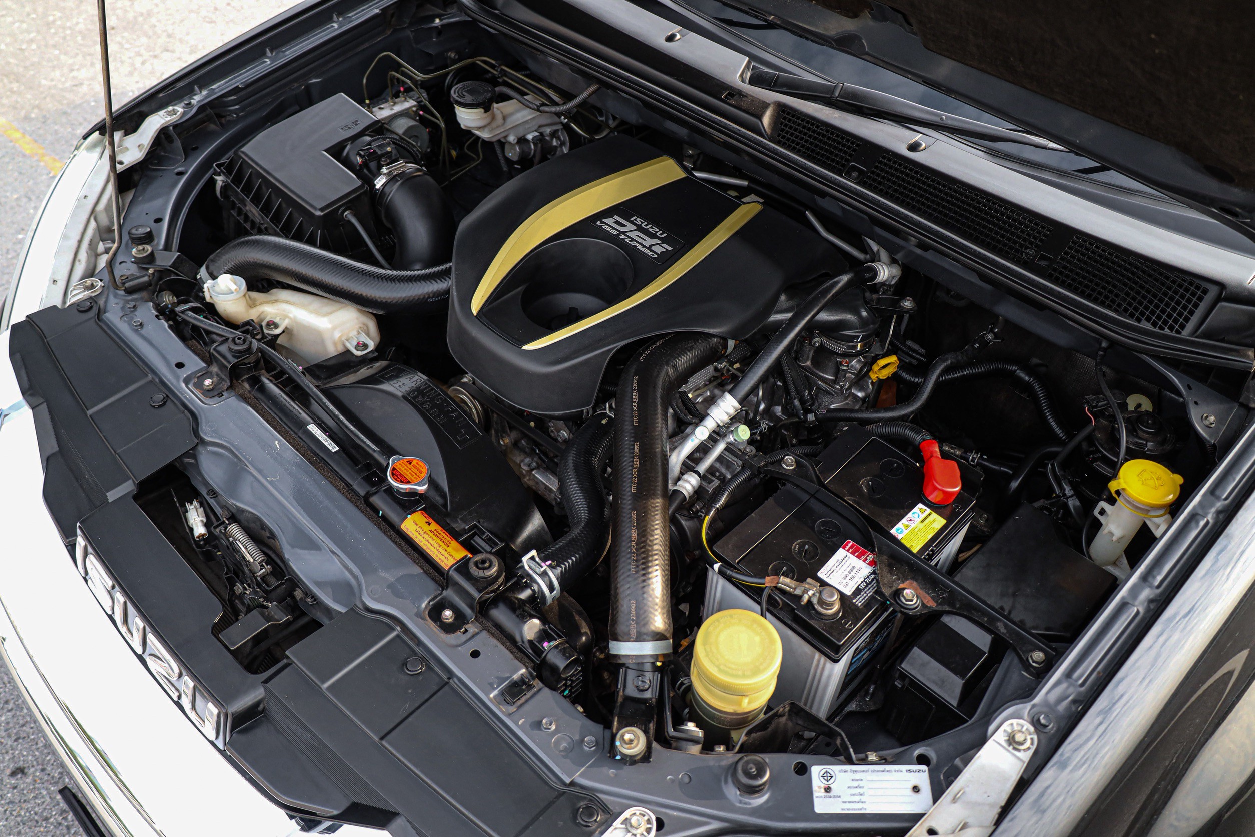 Isuzu Mu-x 2.5 PF-รถบ้านมือสอง