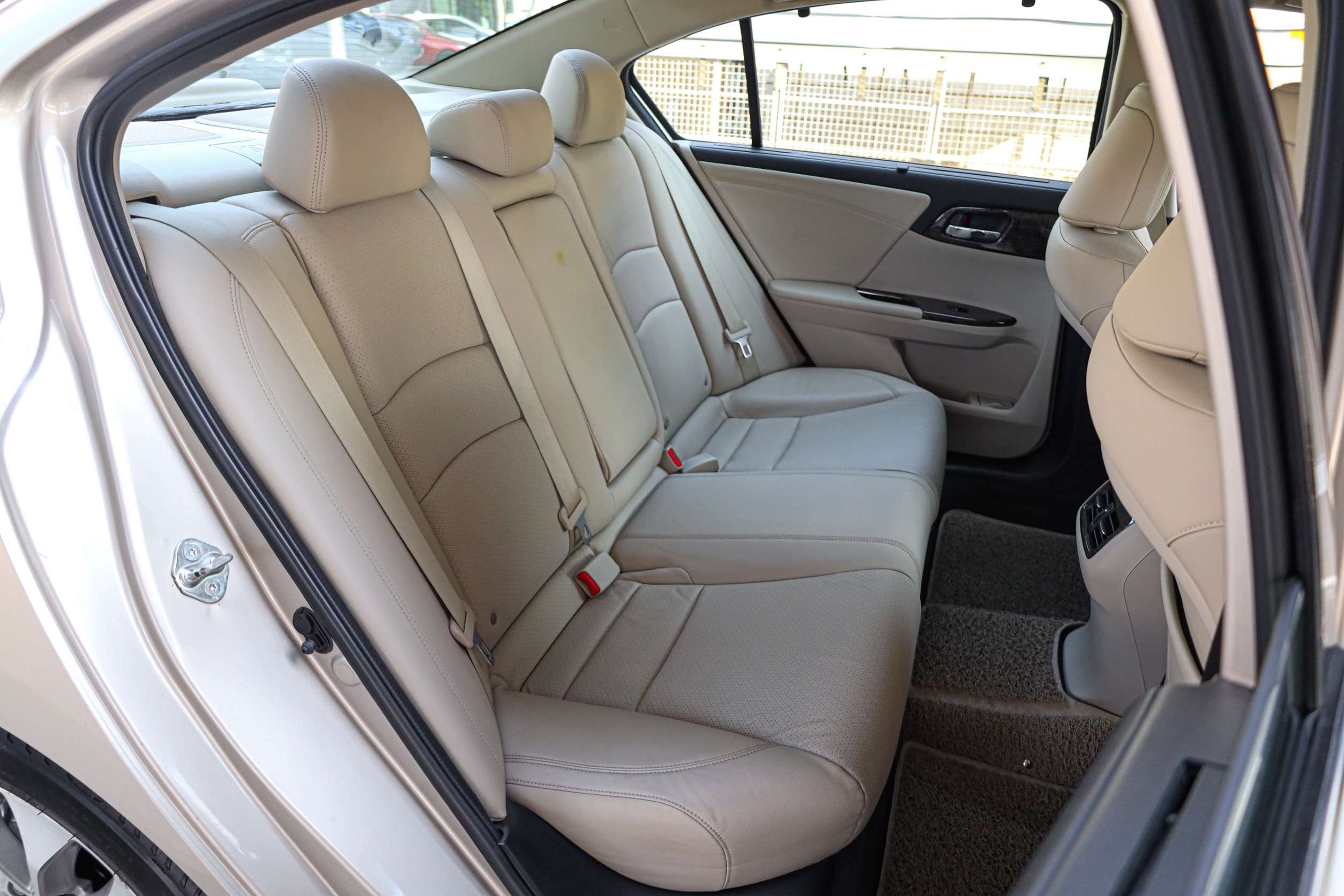 Honda Accord 2.4 EL Navi PF-รถบ้านมือสอง