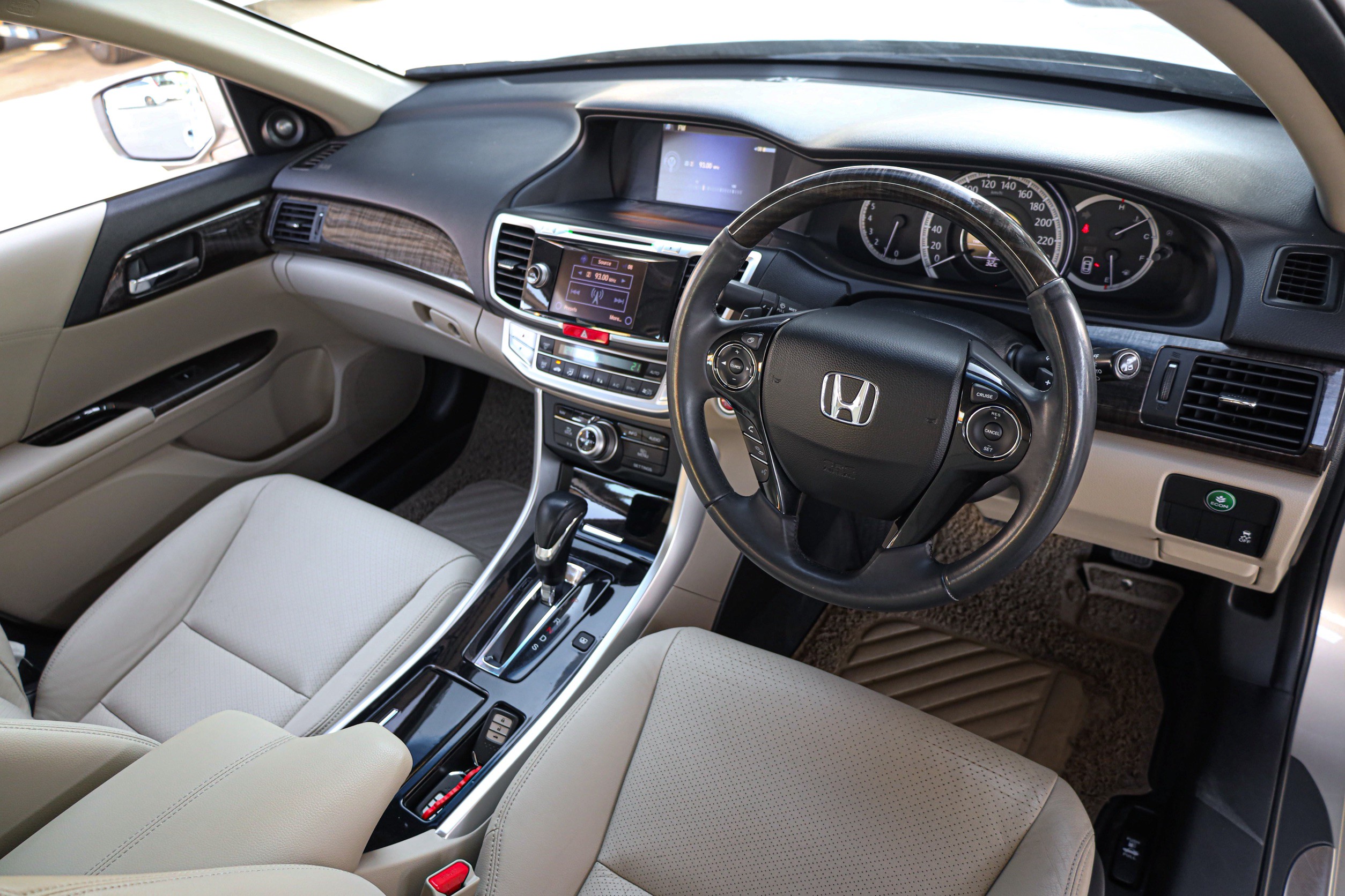 Honda Accord 2.4 EL Navi PF-รถบ้านมือสอง