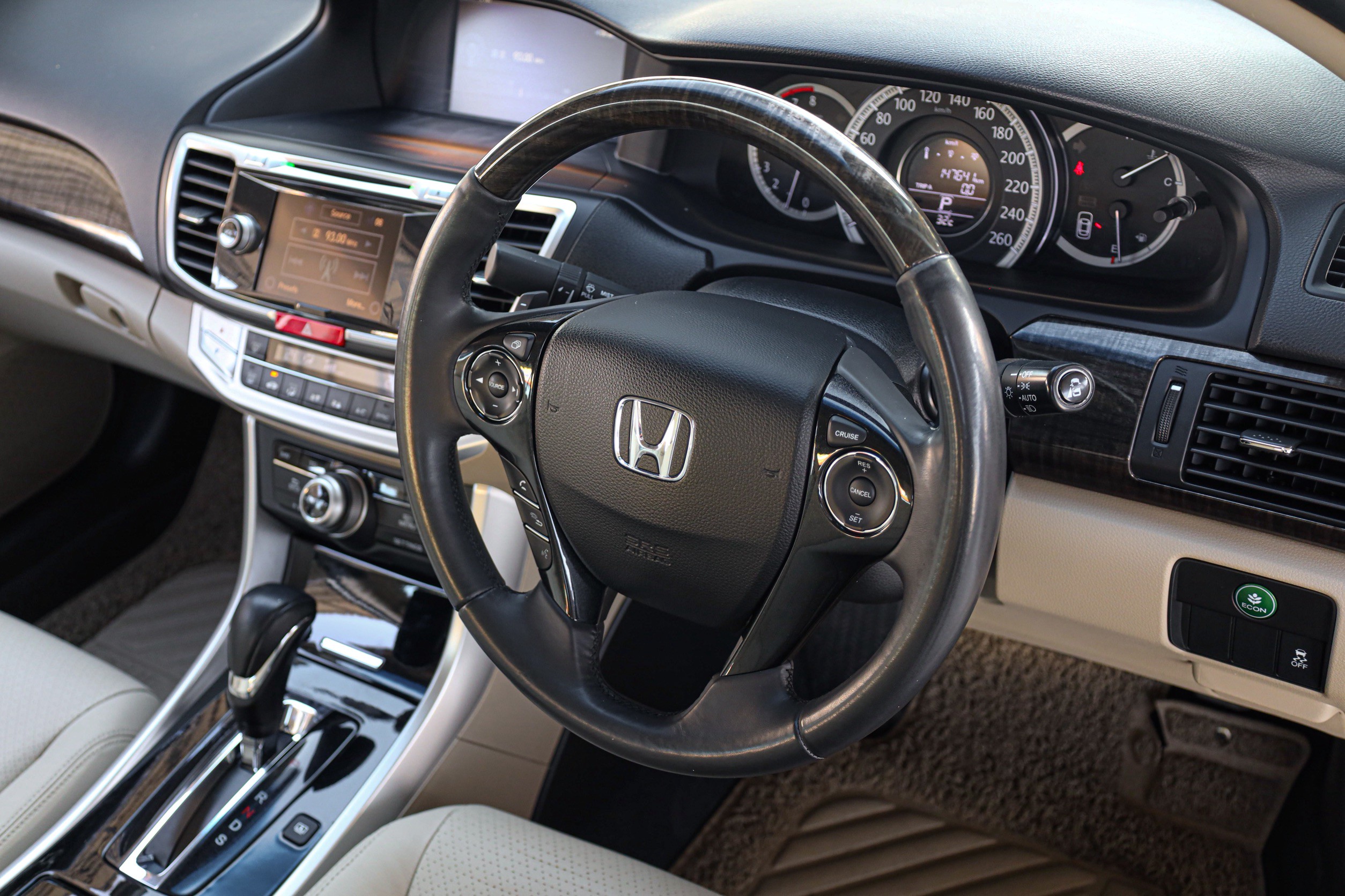 Honda Accord 2.4 EL Navi PF-รถบ้านมือสอง