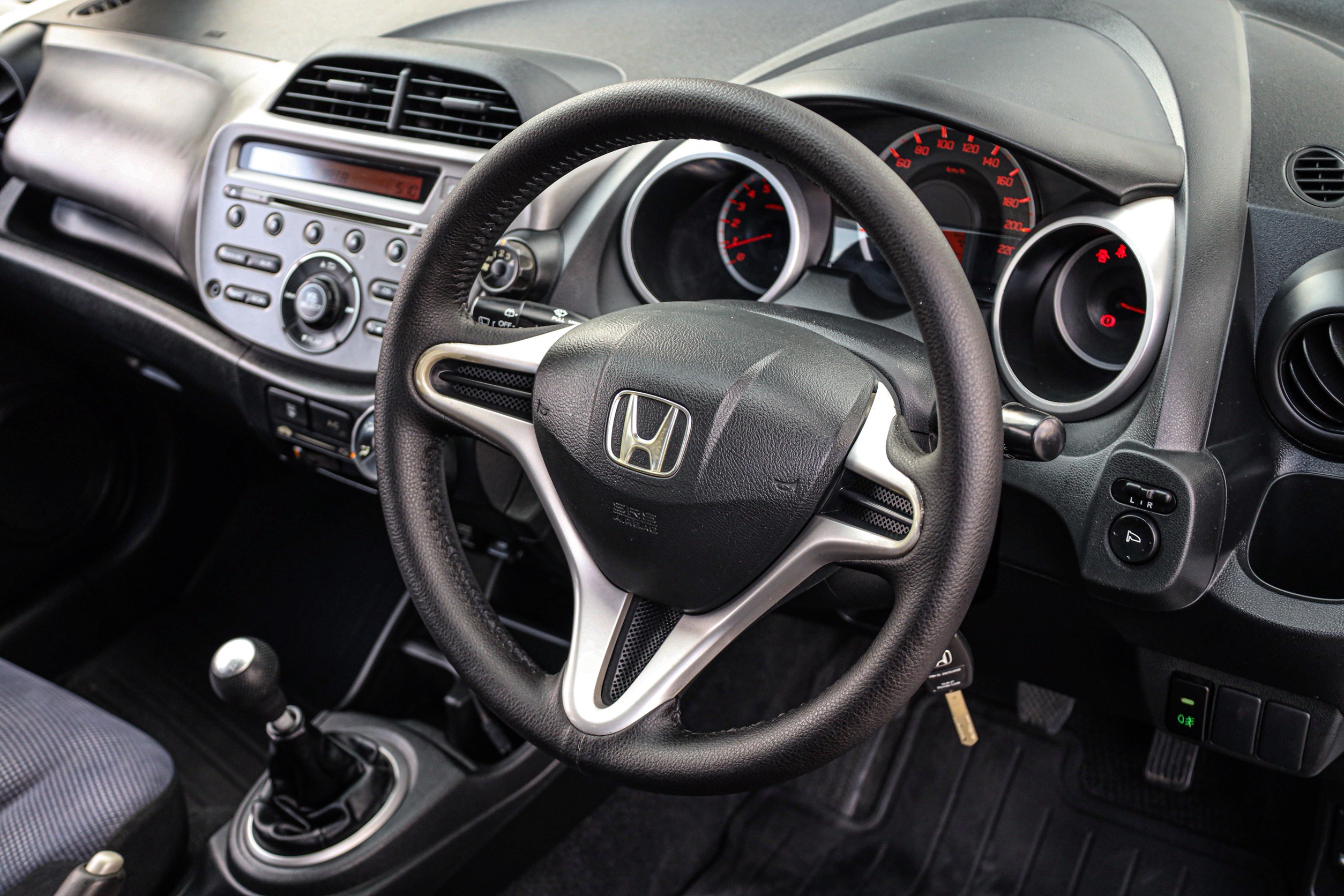 Honda Jazz Ge S MT PF-รถบ้านมือสอง