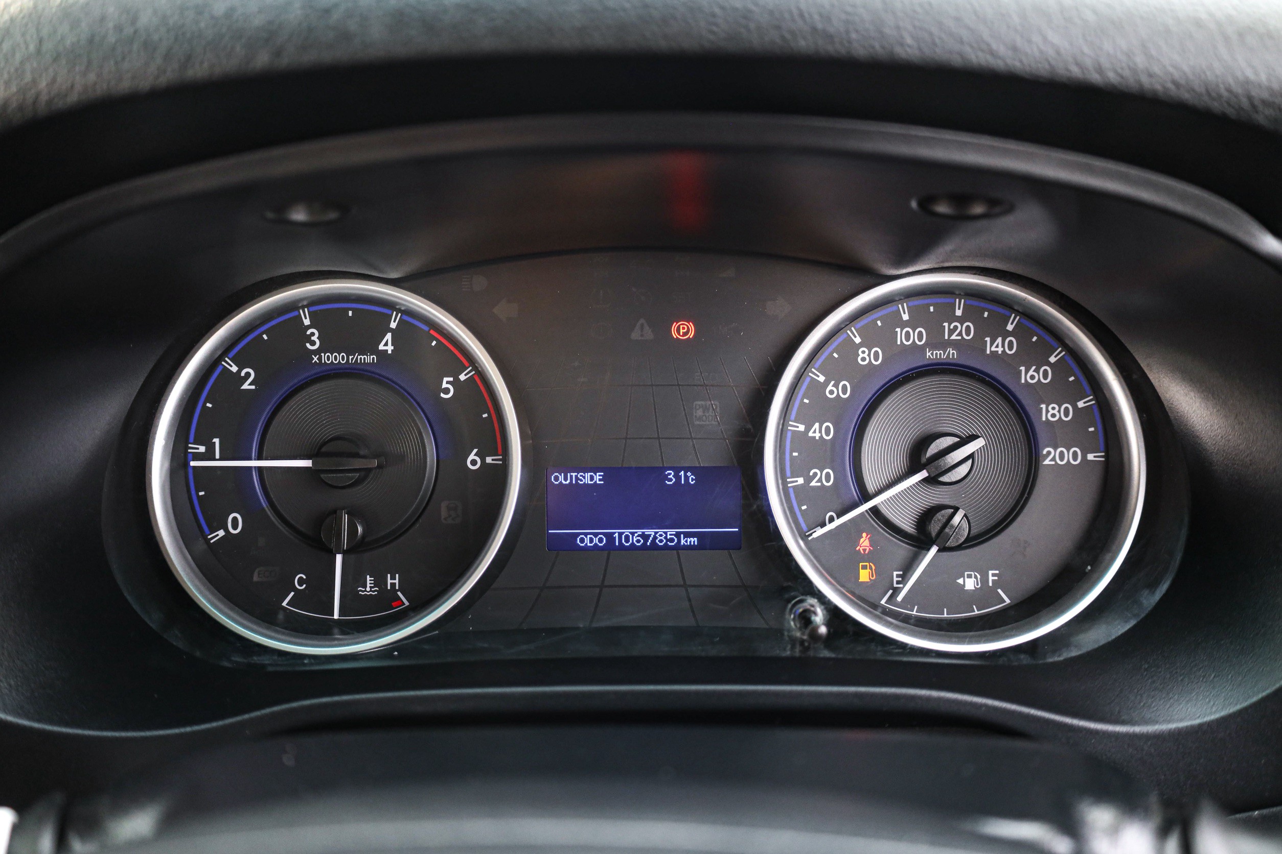 Toyota Hilux Revo 2.4 E MT PF-รถบ้านมือสอง