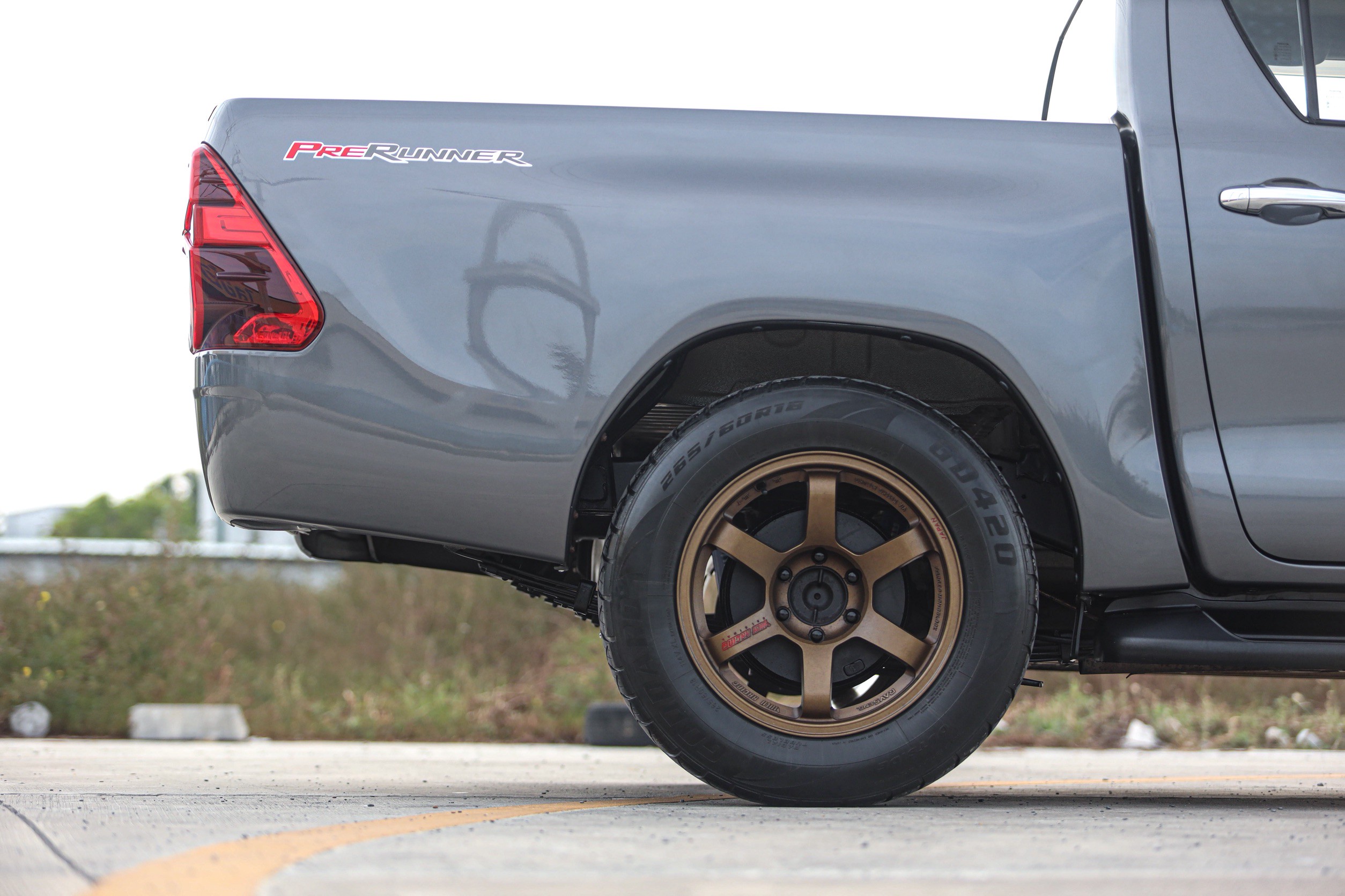 Toyota Hilux Revo 2.4 E MT PF-รถบ้านมือสอง
