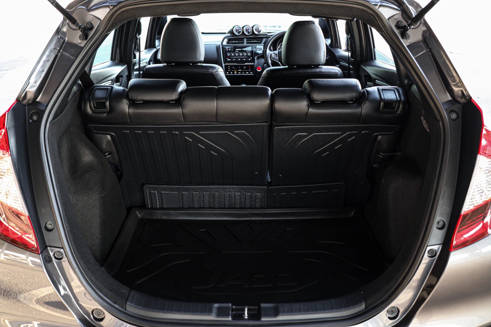 Honda Jazz GK RS PF-รถบ้านมือสอง