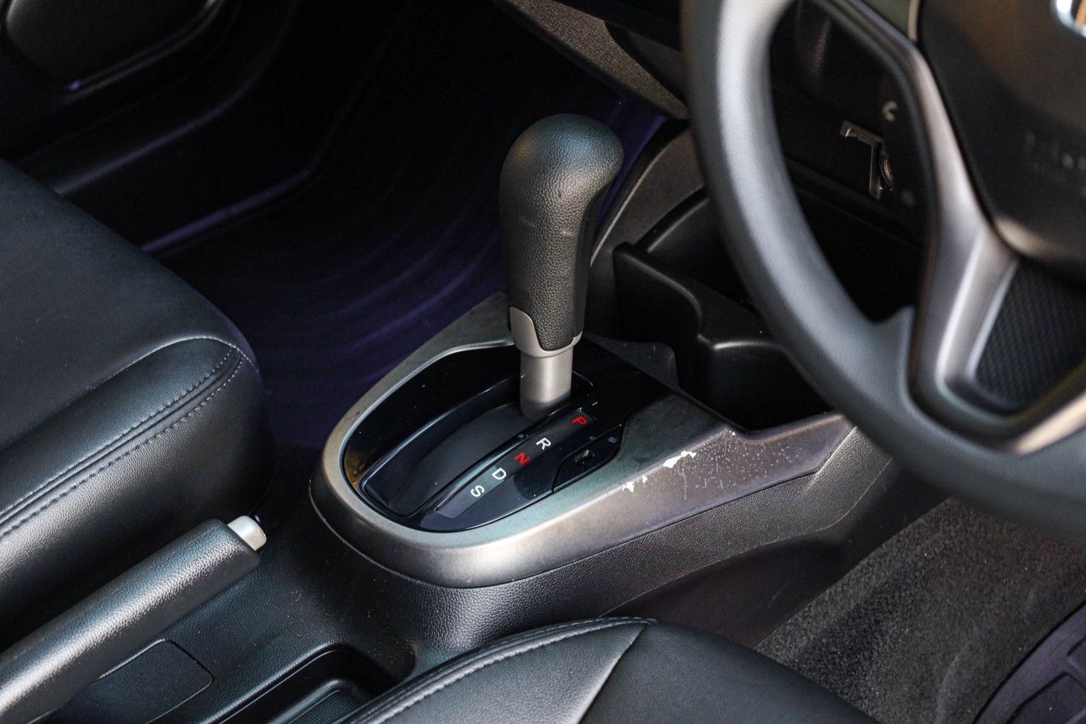 Honda Jazz GK RS PF-รถบ้านมือสอง