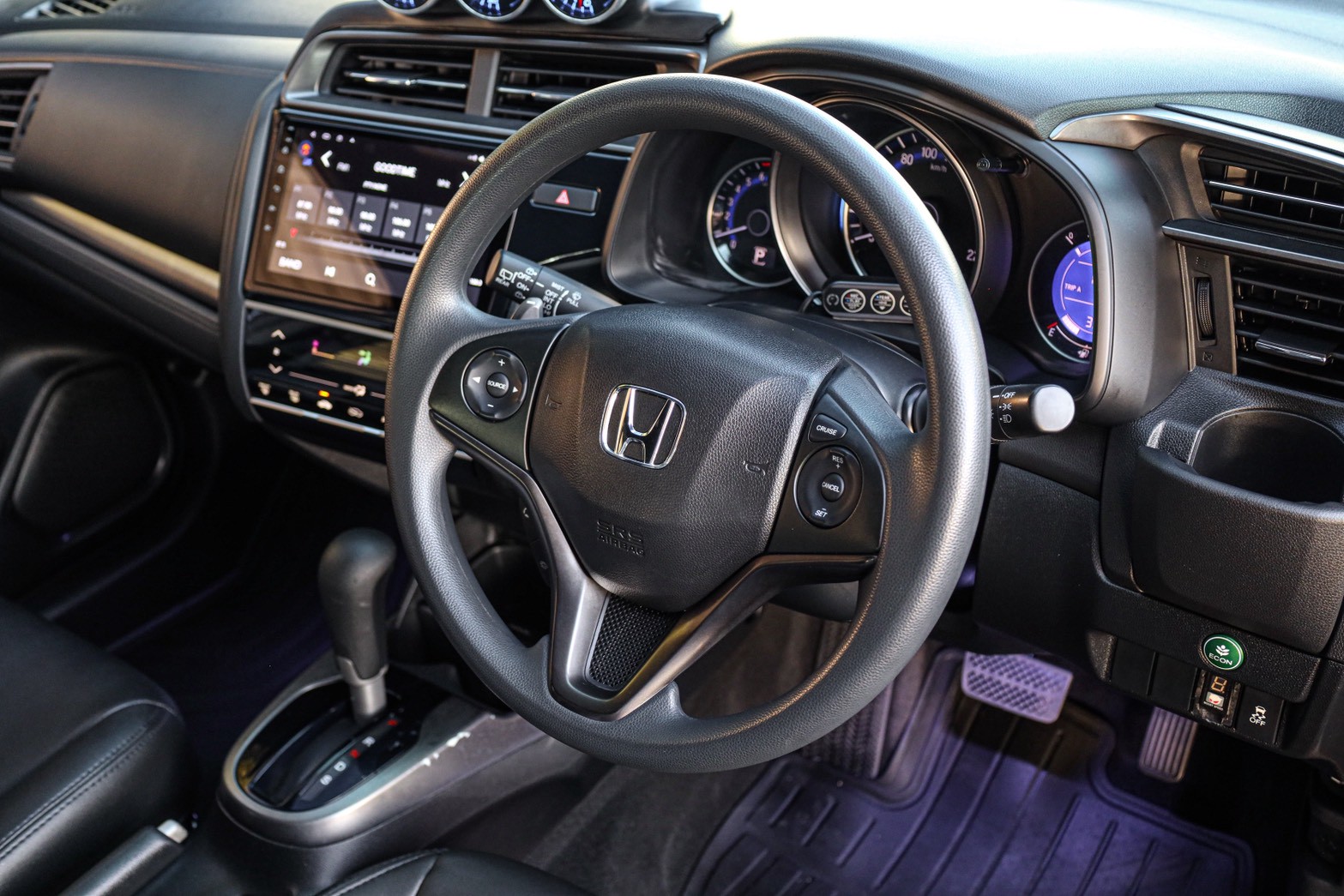 Honda Jazz GK RS PF-รถบ้านมือสอง