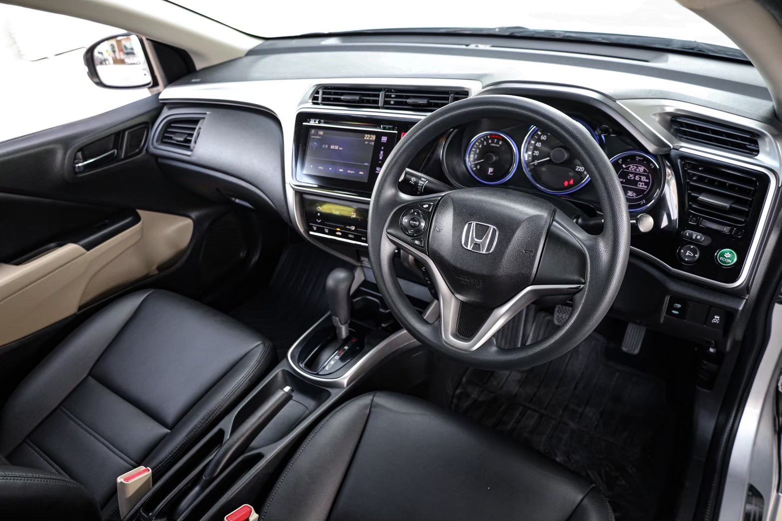 Honda New City V+ AT PF-รถบ้านมือสอง