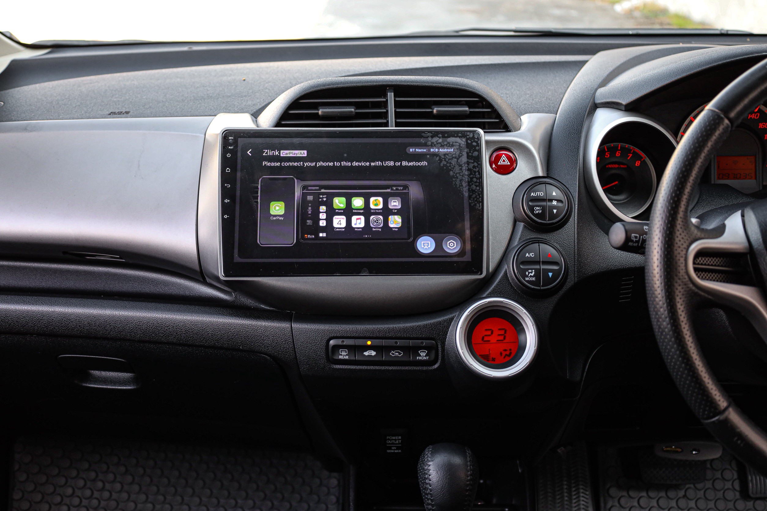 Honda Jazz Ge Japan AT PF-รถบ้านมือสอง