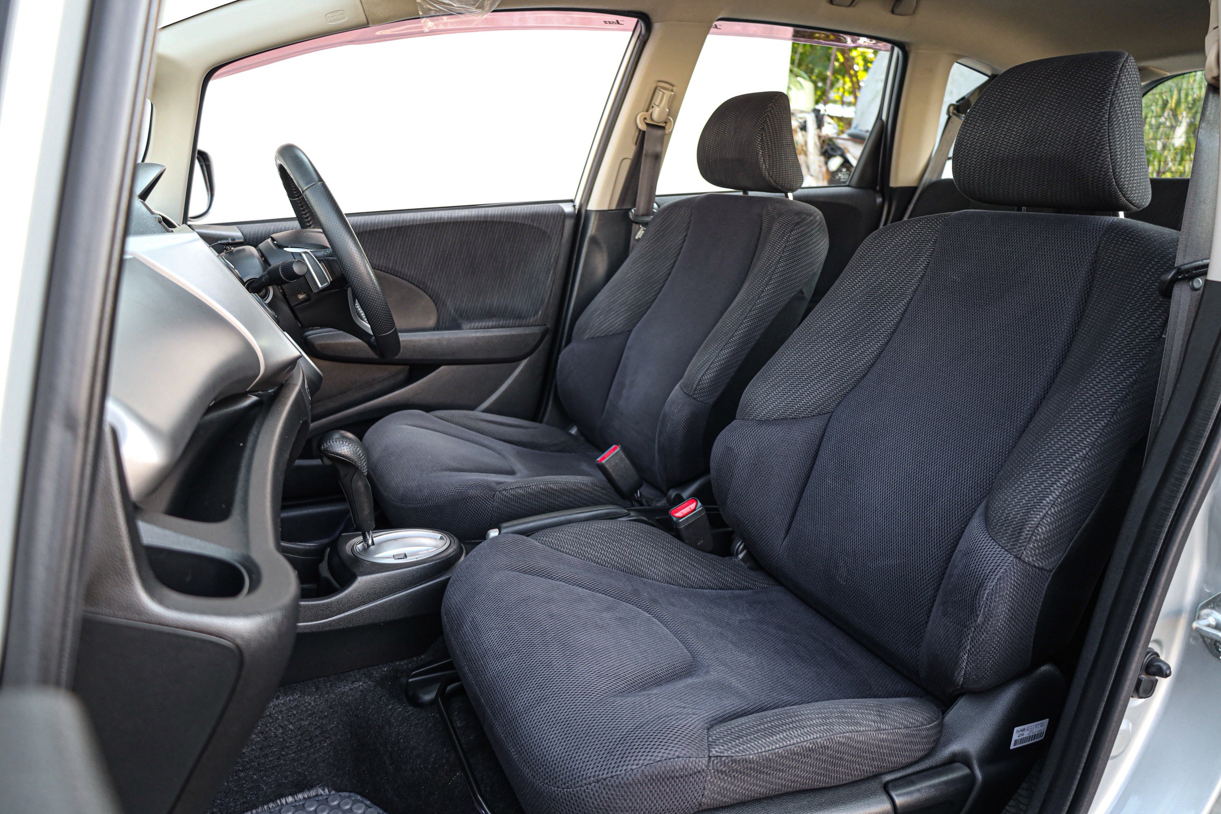 Honda Jazz Ge Japan AT PF-รถบ้านมือสอง