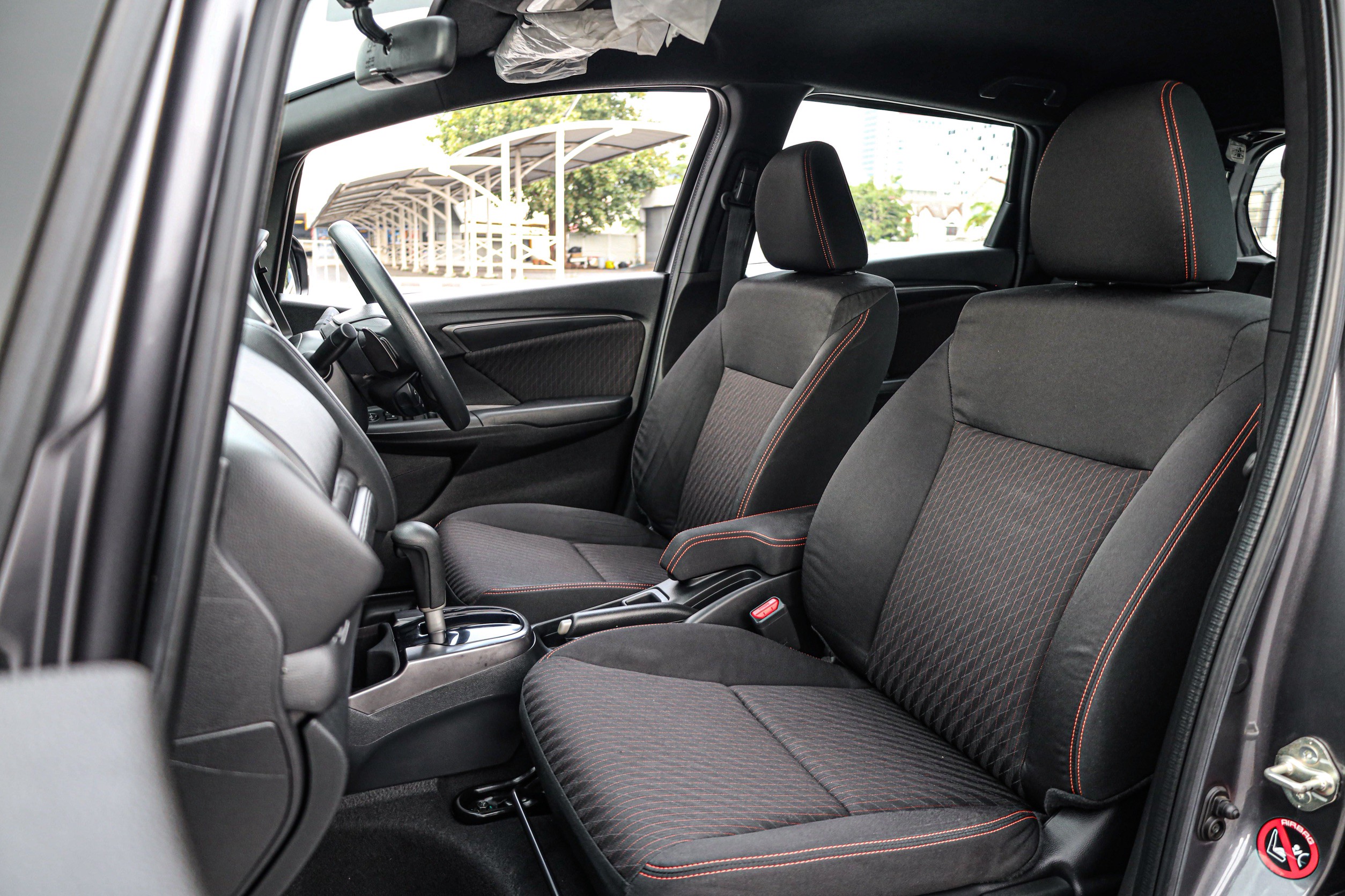 Honda Jazz GK RS PF-รถบ้านมือสอง
