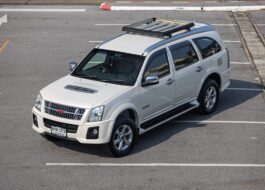 Isuzu Mu-7 3.0 Choiz PF-รถบ้านมือสอง