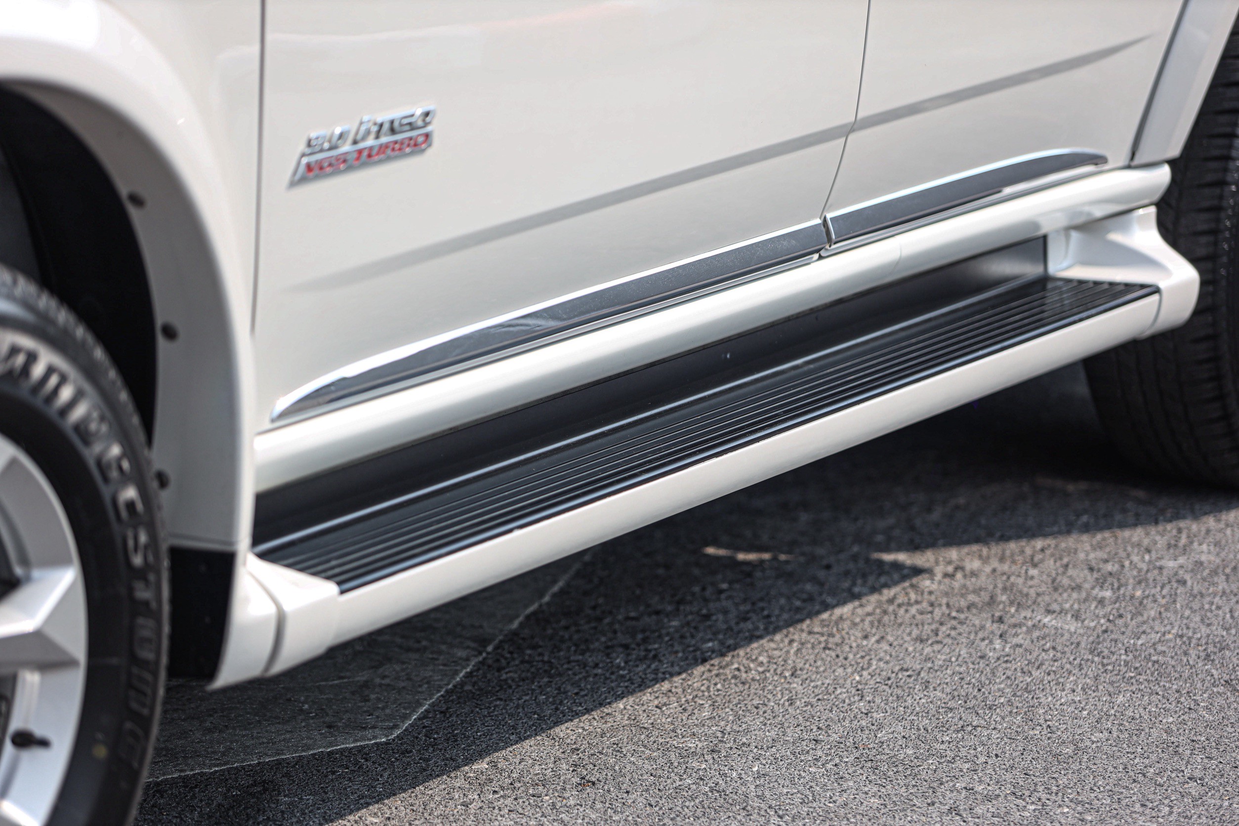 Isuzu Mu-7 3.0 Choiz PF-รถบ้านมือสอง