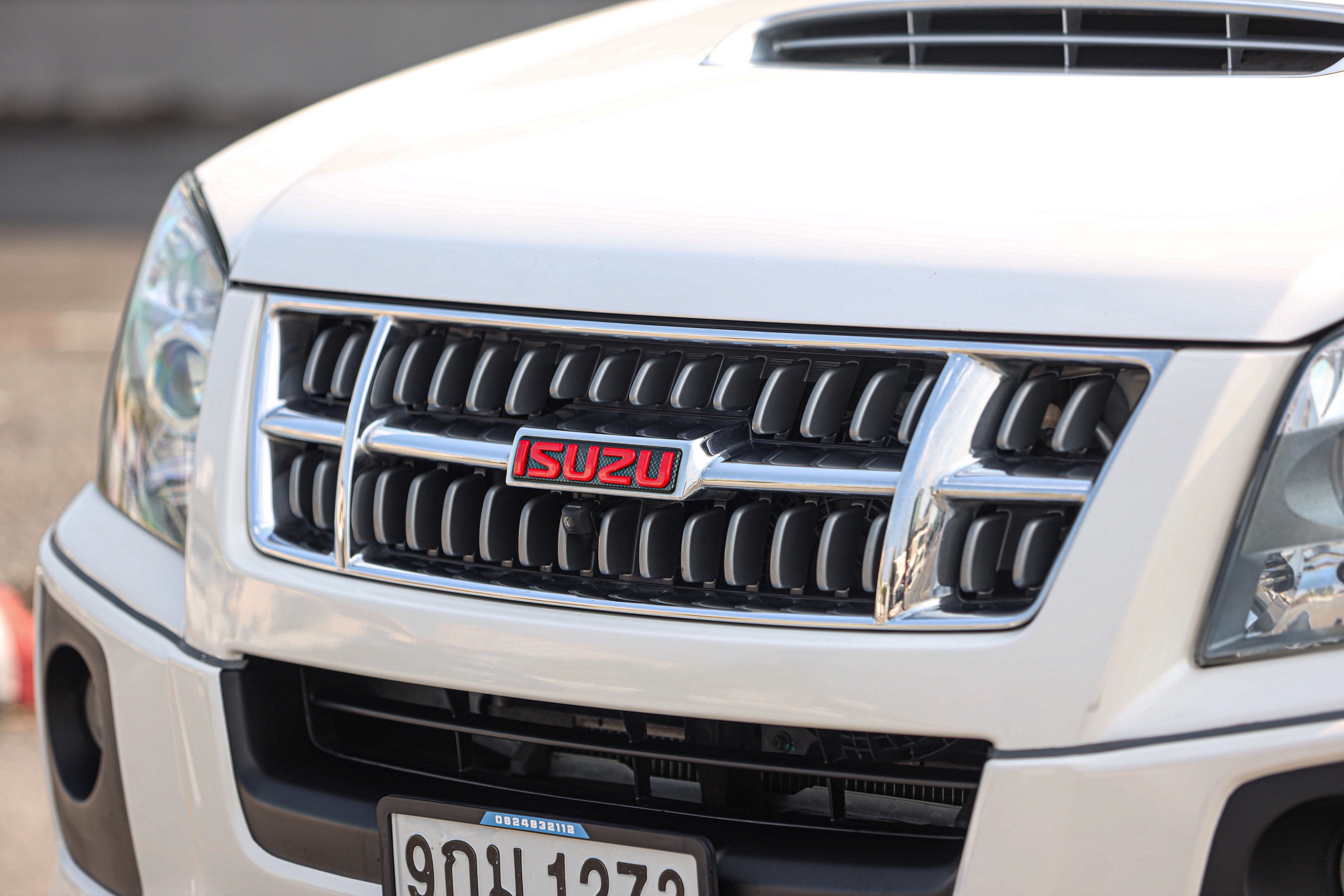 Isuzu Mu-7 3.0 Choiz PF-รถบ้านมือสอง