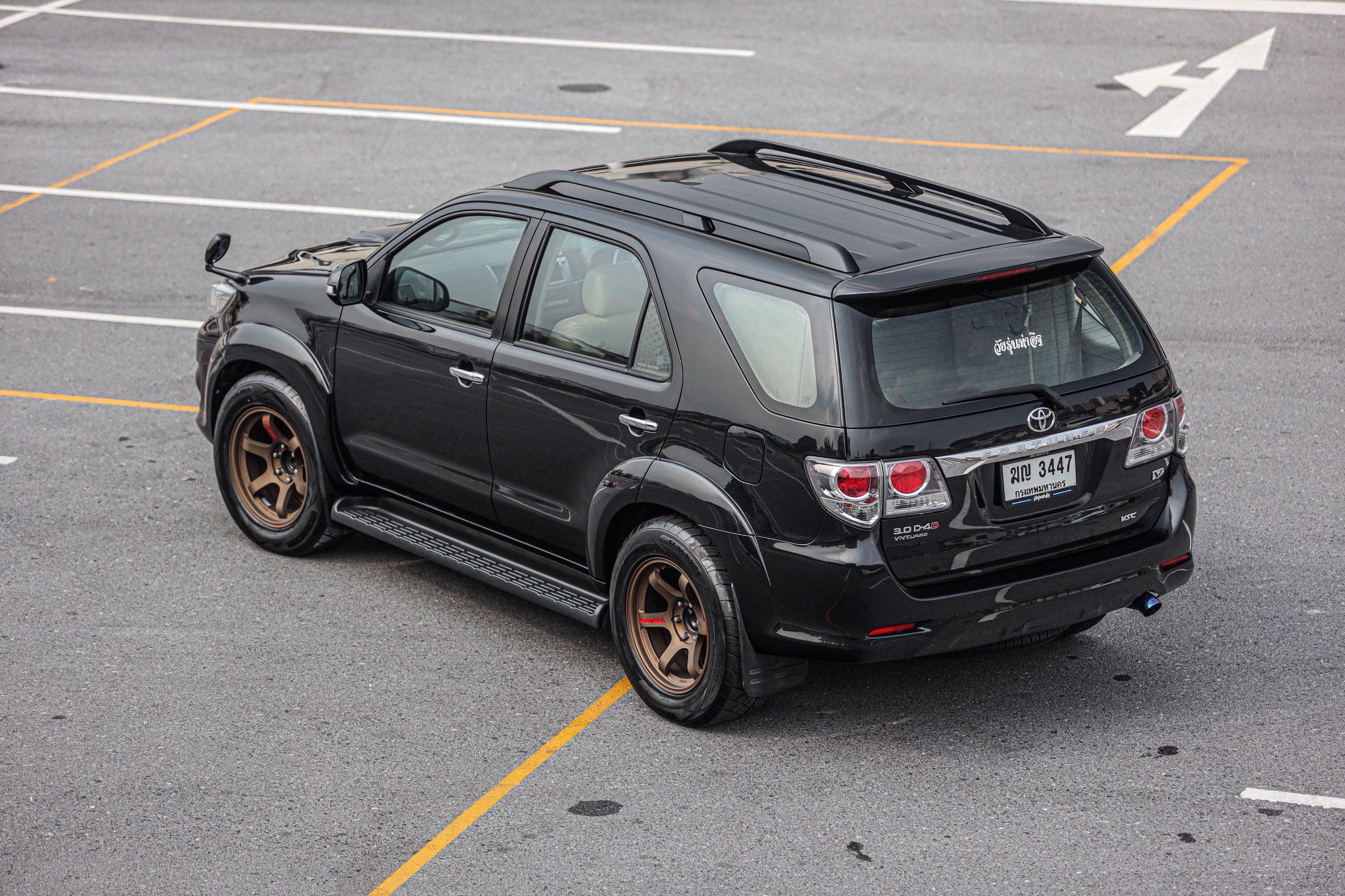 Toyota Fortuner 3.0 V PF-รถบ้านมือสอง