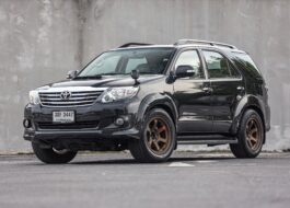 Toyota Fortuner 3.0 V PF-รถบ้านมือสอง