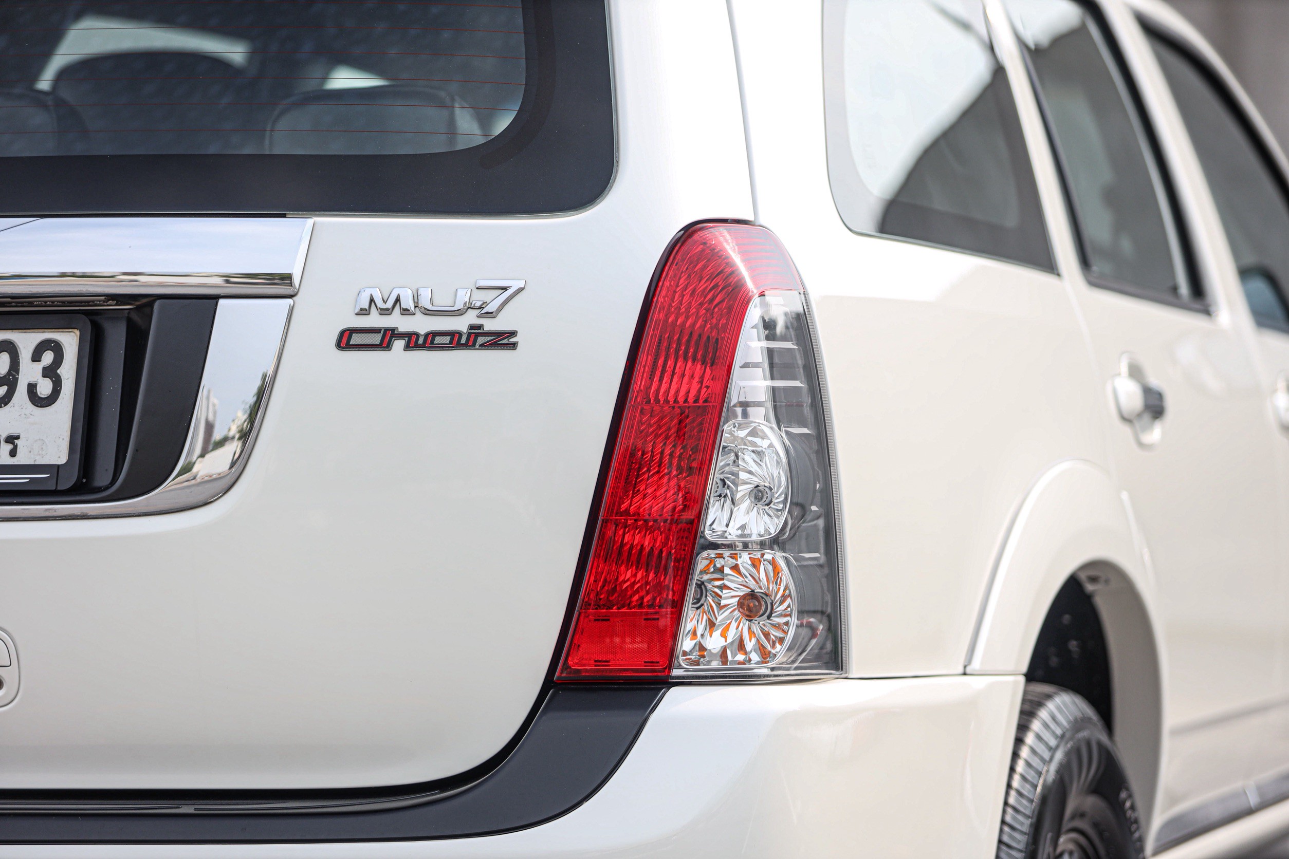 Isuzu Mu-7 3.0 Choiz PF-รถบ้านมือสอง