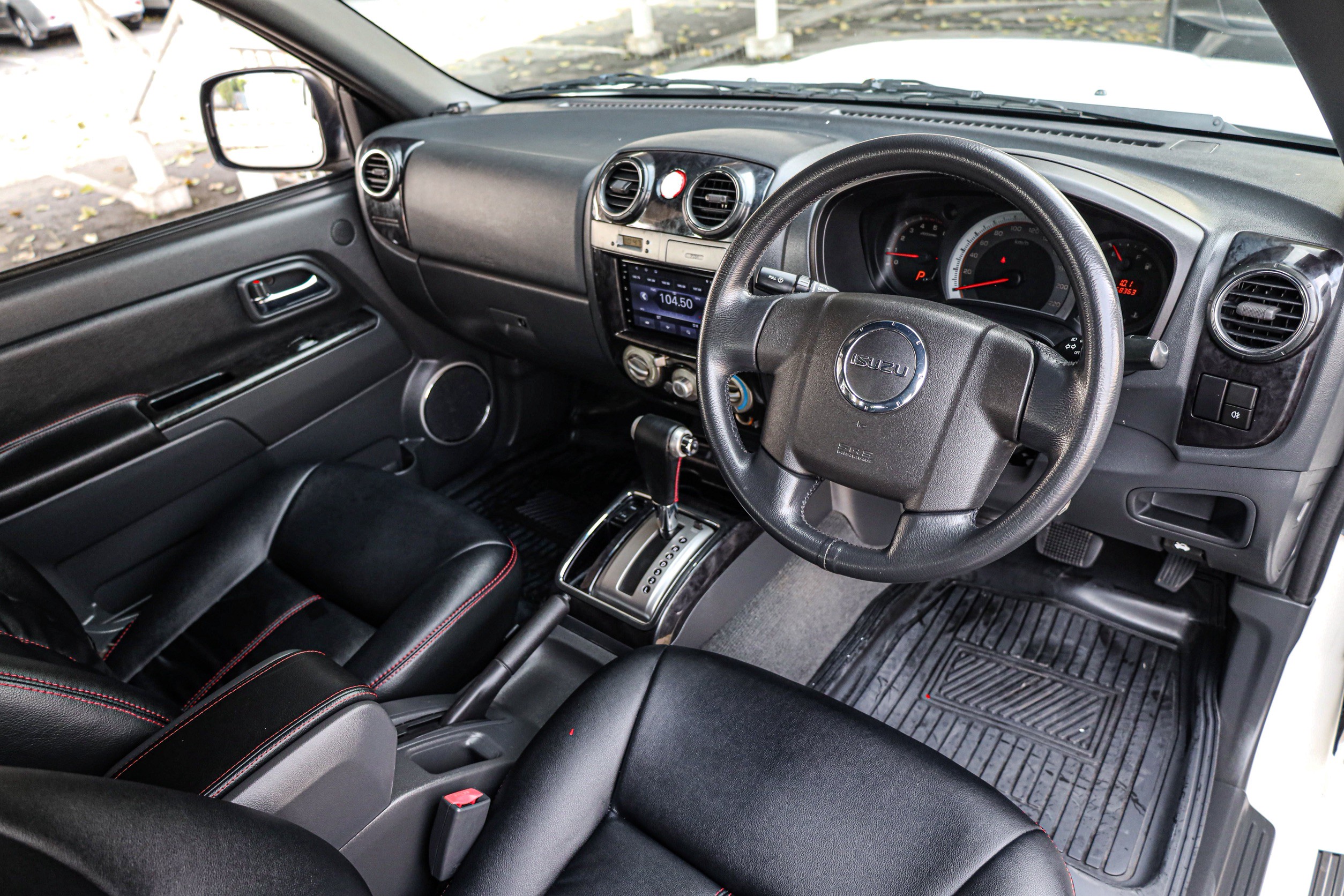 Isuzu Mu-7 3.0 Choiz PF-รถบ้านมือสอง