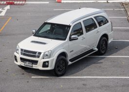 Isuzu Mu-7 3.0 Choiz PF-รถบ้านมือสอง