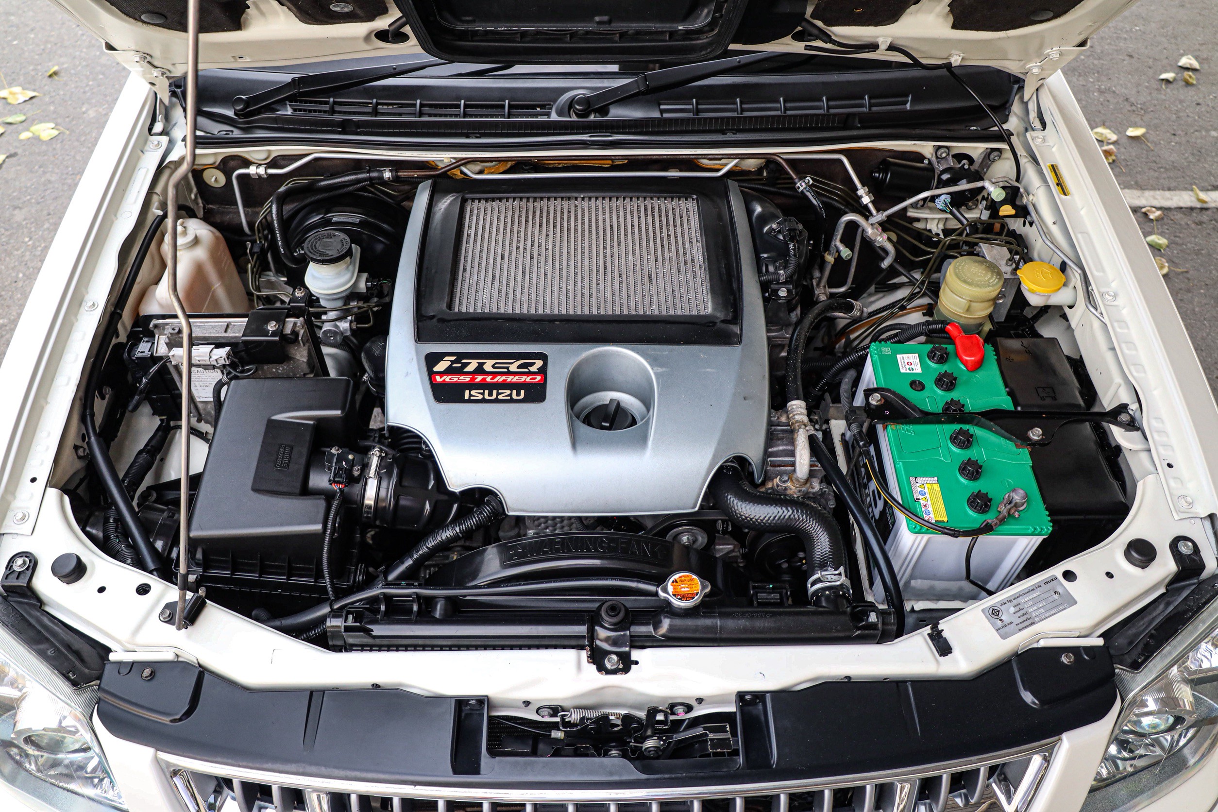 Isuzu Mu-7 3.0 Choiz PF-รถบ้านมือสอง