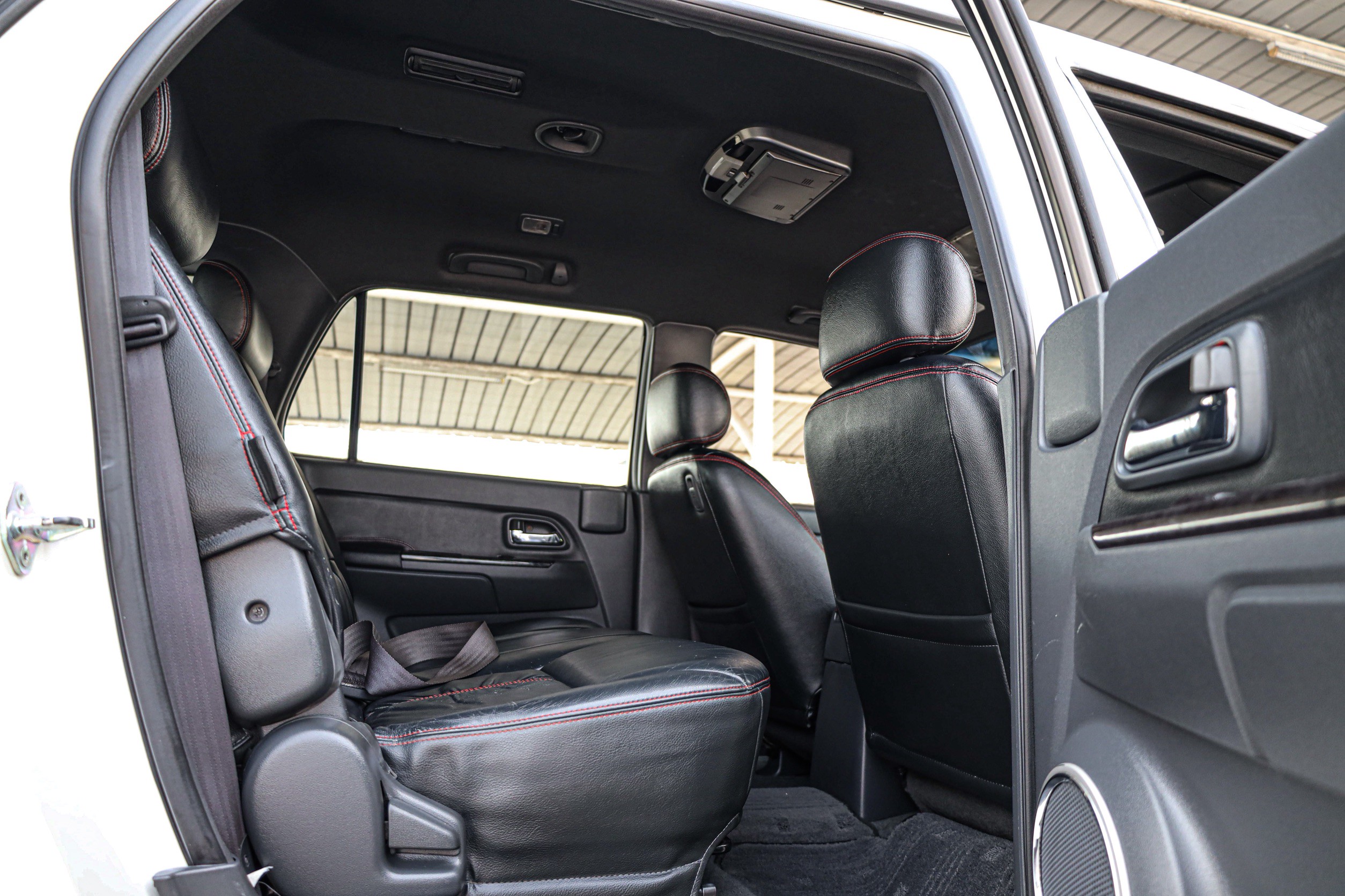 Isuzu Mu-7 3.0 Choiz PF-รถบ้านมือสอง