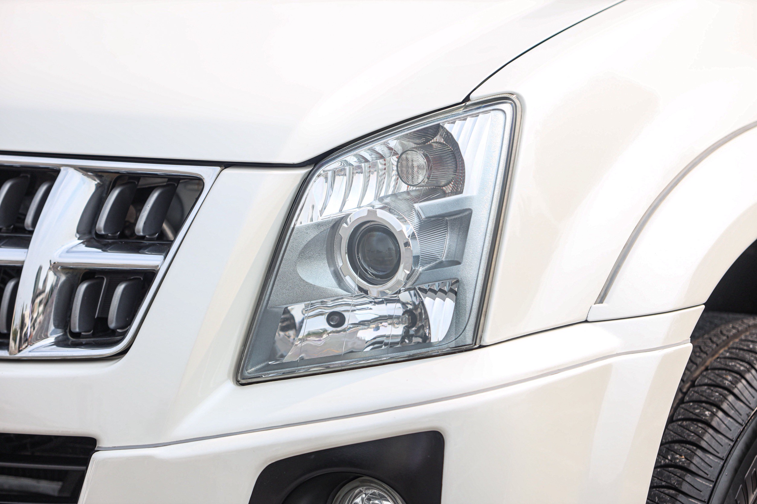 Isuzu Mu-7 3.0 Choiz PF-รถบ้านมือสอง