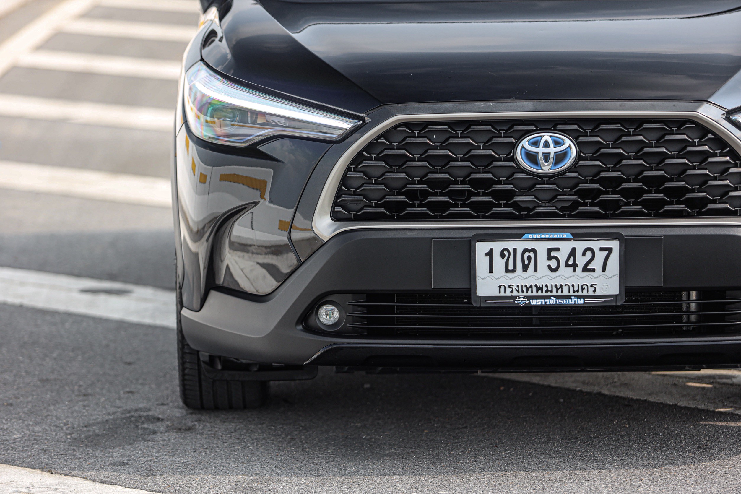 Toyota Corolla Cross 1.8 Hybrid Premium PF-รถบ้านมือสอง