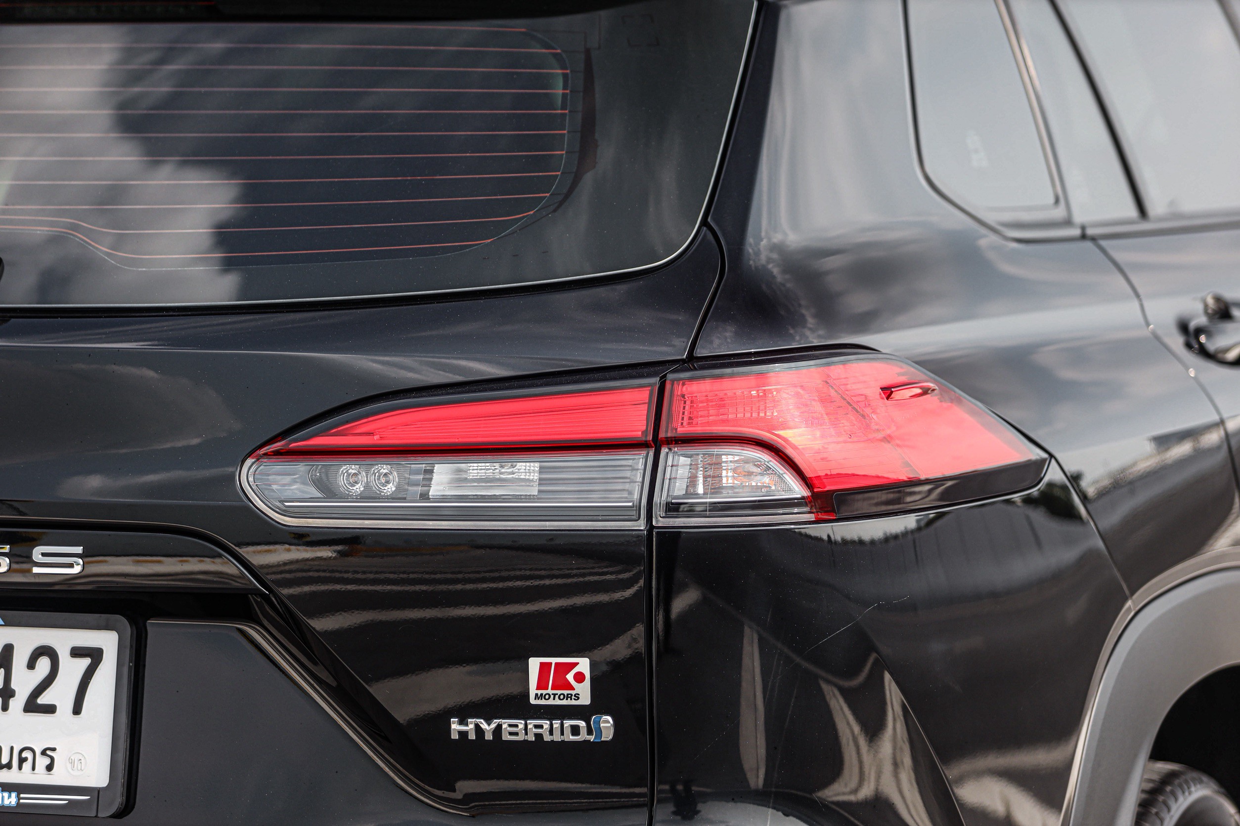 Toyota Corolla Cross 1.8 Hybrid Premium PF-รถบ้านมือสอง