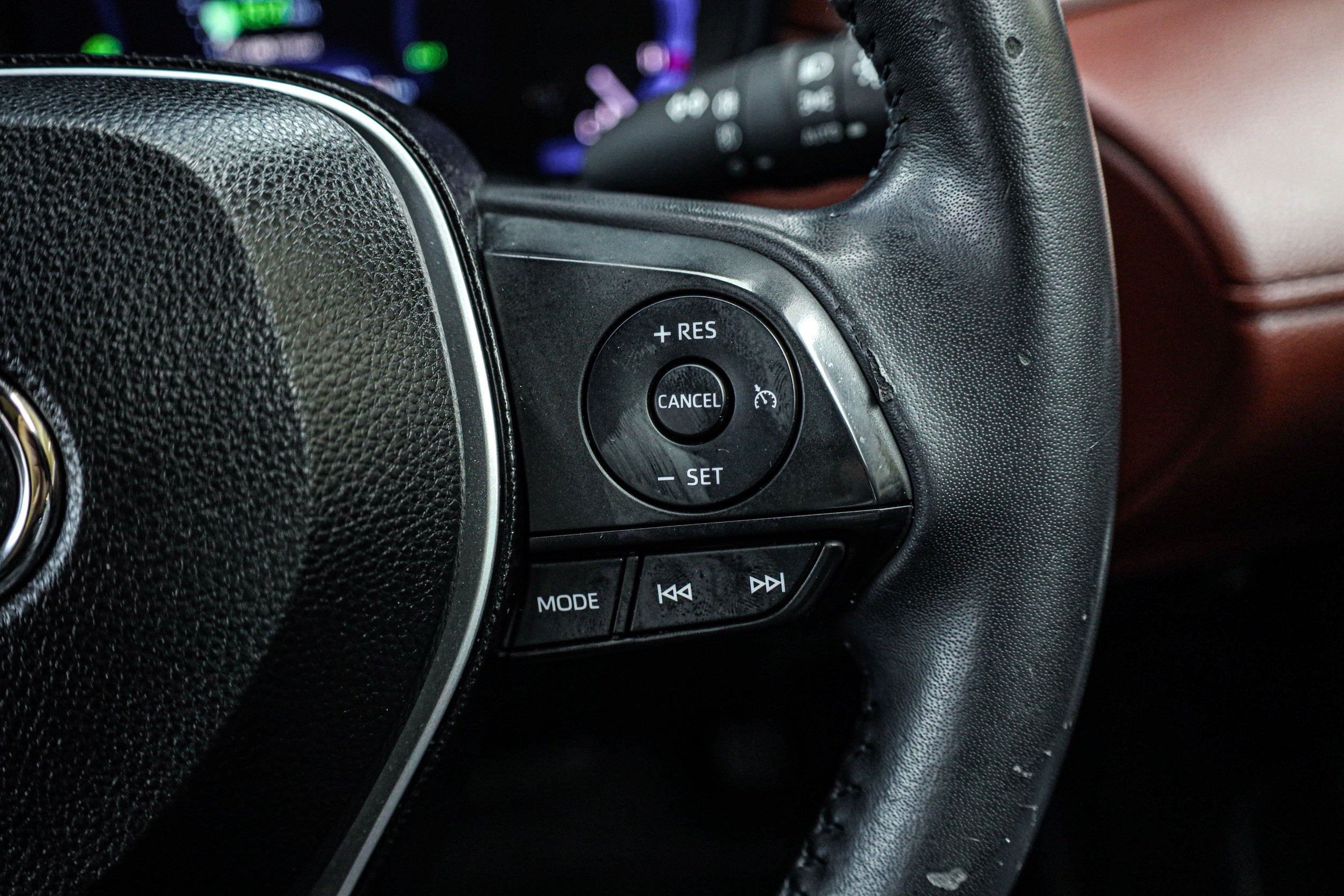 Toyota Corolla Cross 1.8 Hybrid Premium PF-รถบ้านมือสอง