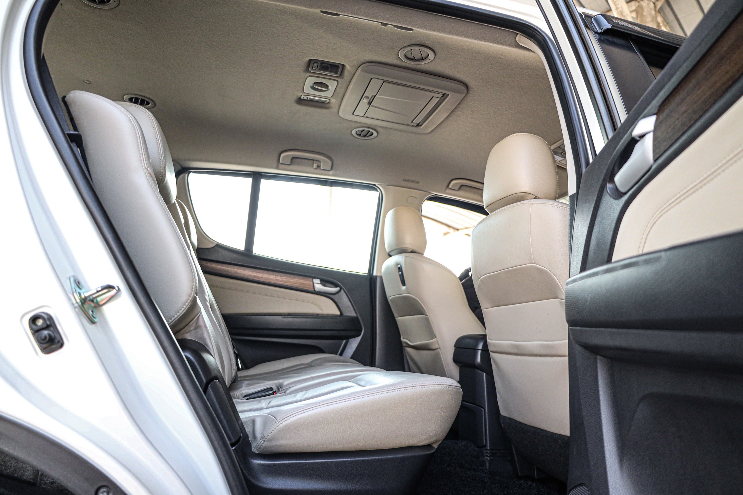 Isuzu Mu-x 2.5 MT PF-รถบ้านมือสอง