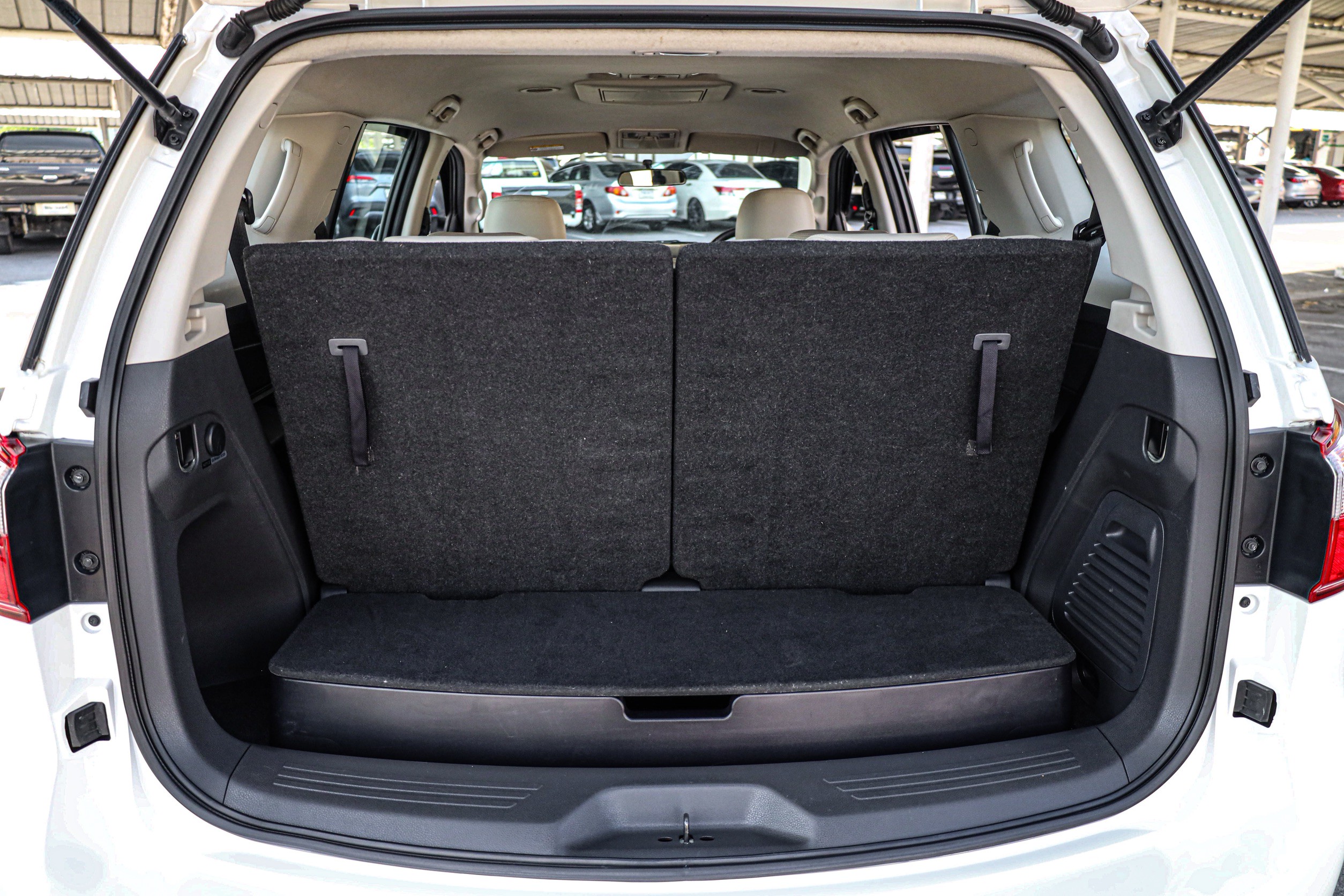 Isuzu Mu-x 2.5 MT PF-รถบ้านมือสอง