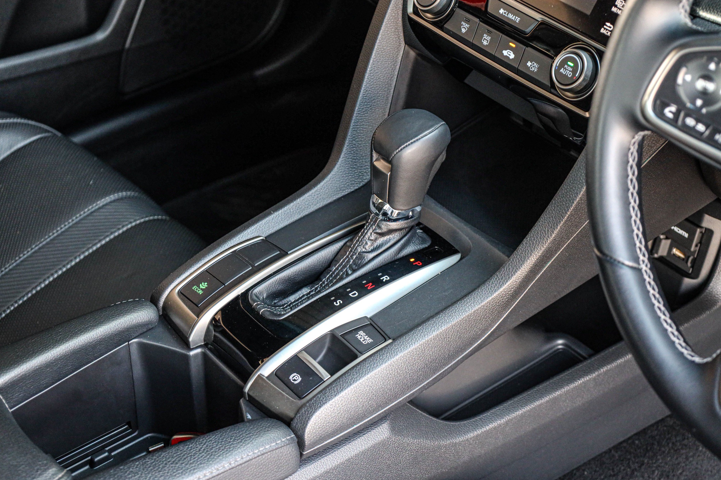Honda Civic FK 1.5 TurboPF-รถบ้านมือสอง