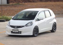 Honda Jazz Ge S MT PF-รถบ้านมือสอง