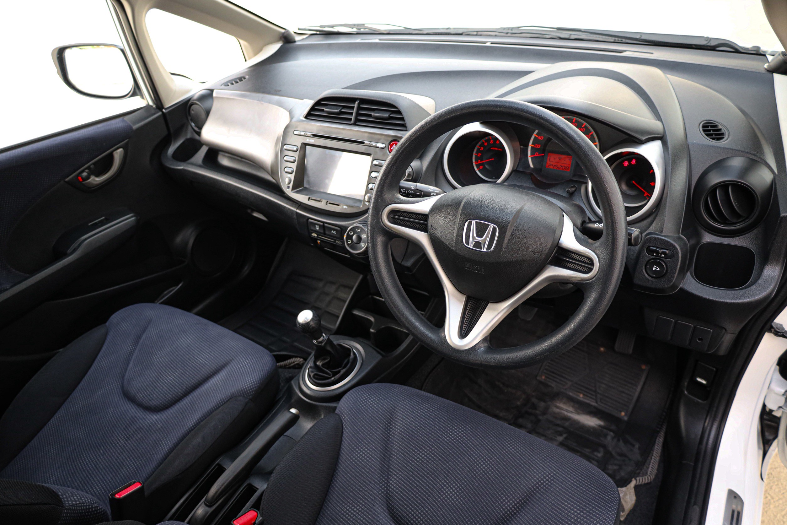 Honda Jazz Ge S MT PF-รถบ้านมือสอง
