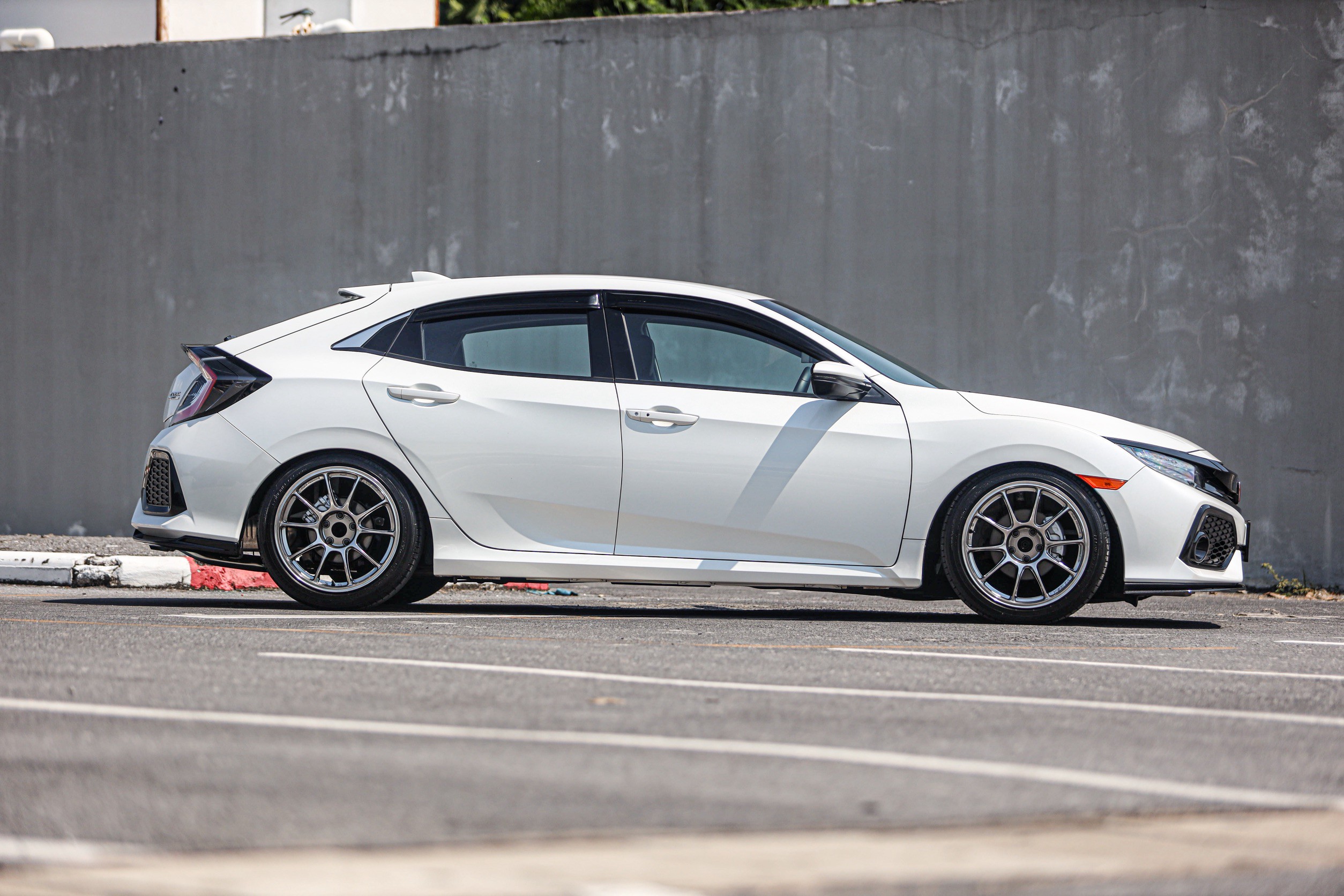 Honda Civic FK 1.5 TurboPF-รถบ้านมือสอง