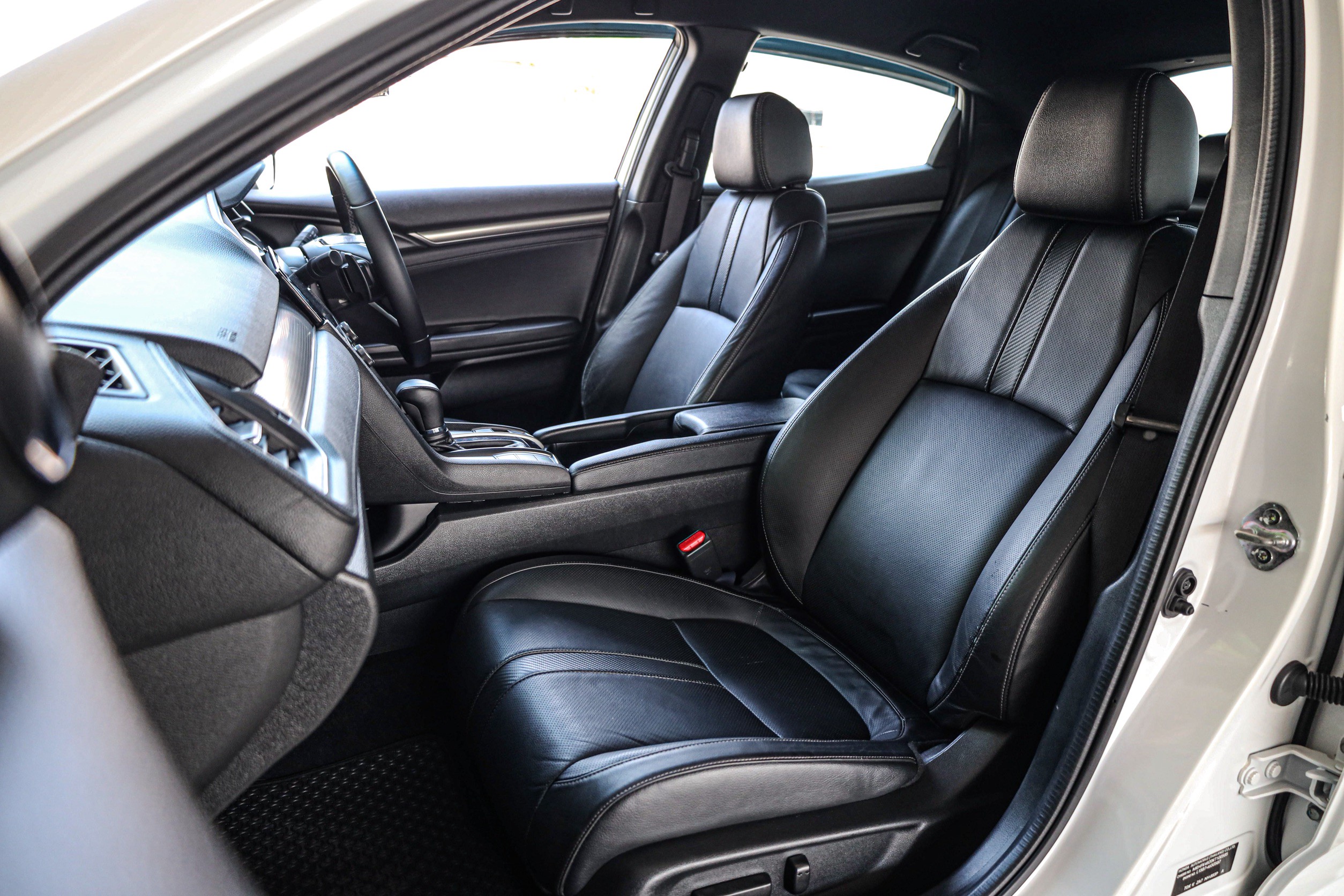 Honda Civic FK 1.5 Turbo PF-รถบ้านมือสอง